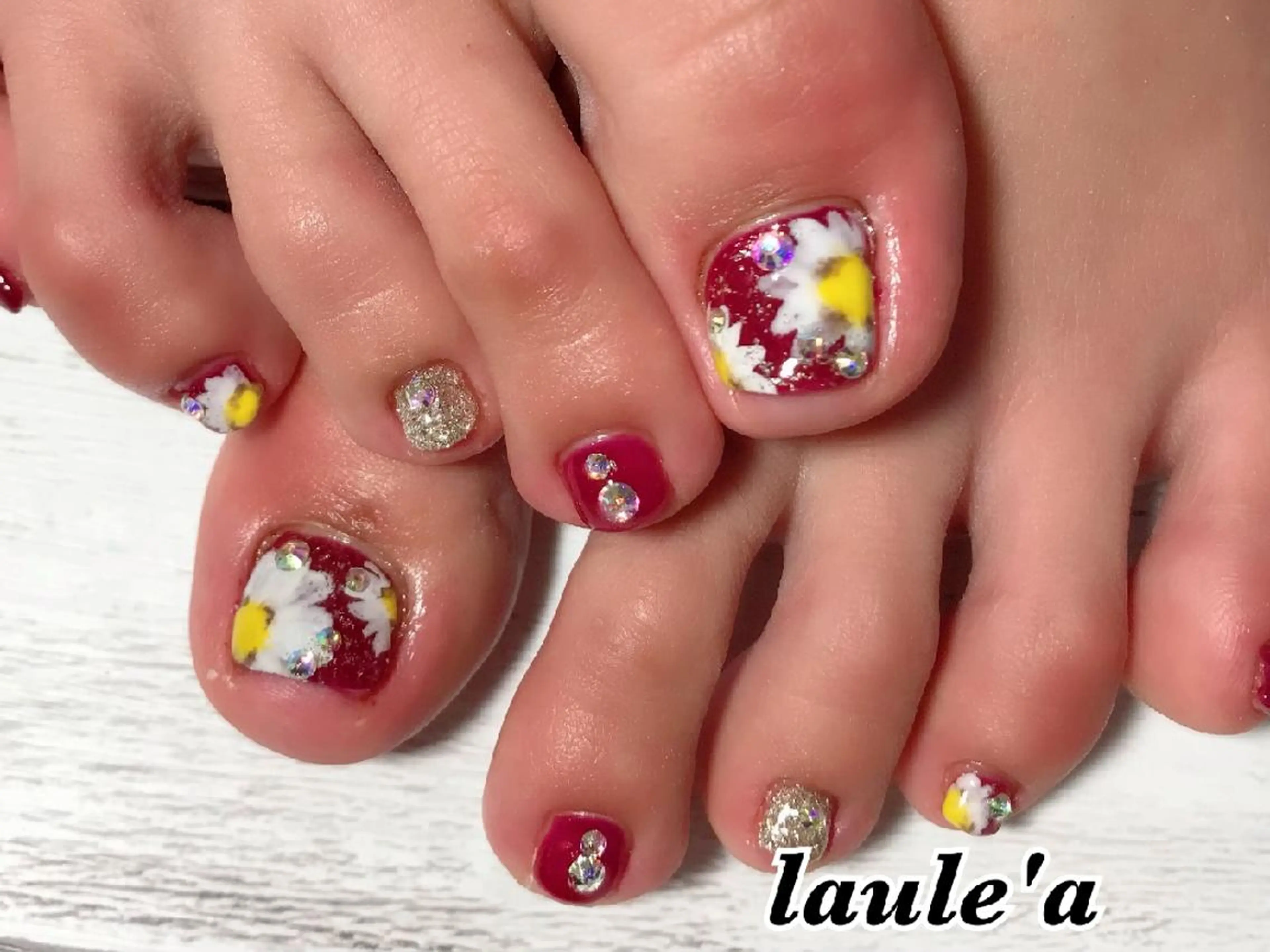 ネイル フットネイル Rグループ felizのネイルデザイン