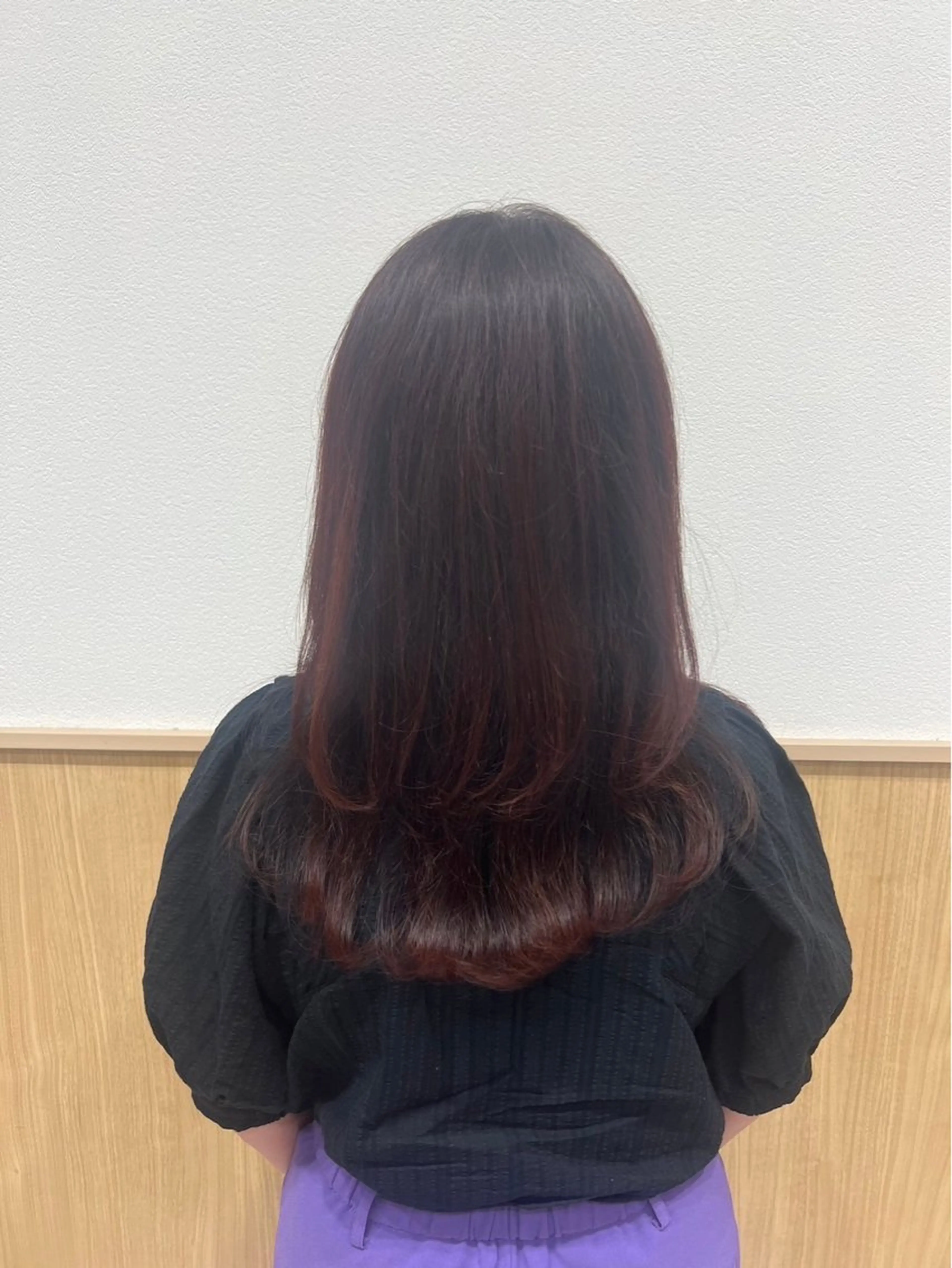 ロング 東條 早希のヘアスタイル