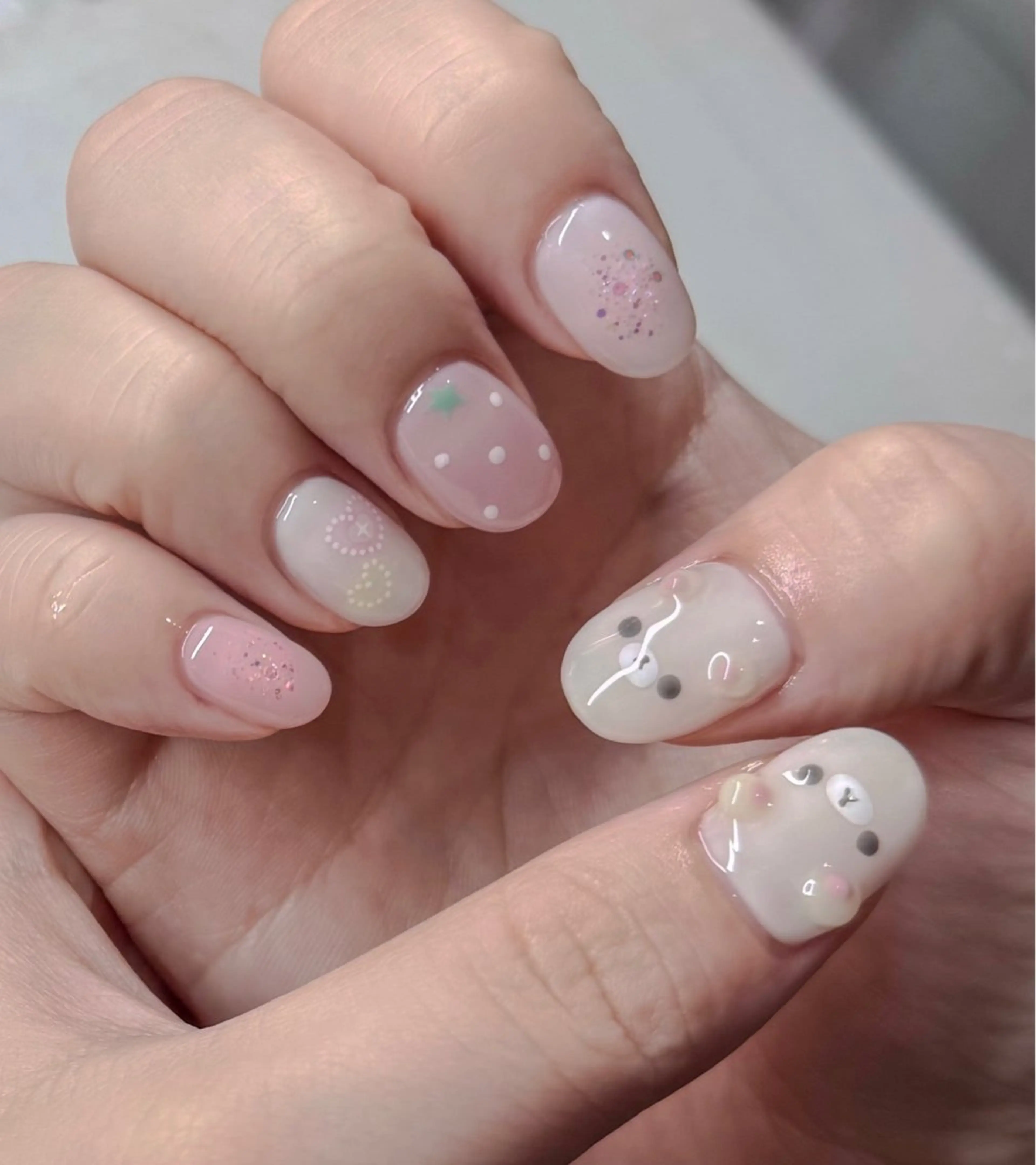 ネイル アートネイル num-fi Aiのネイルデザイン