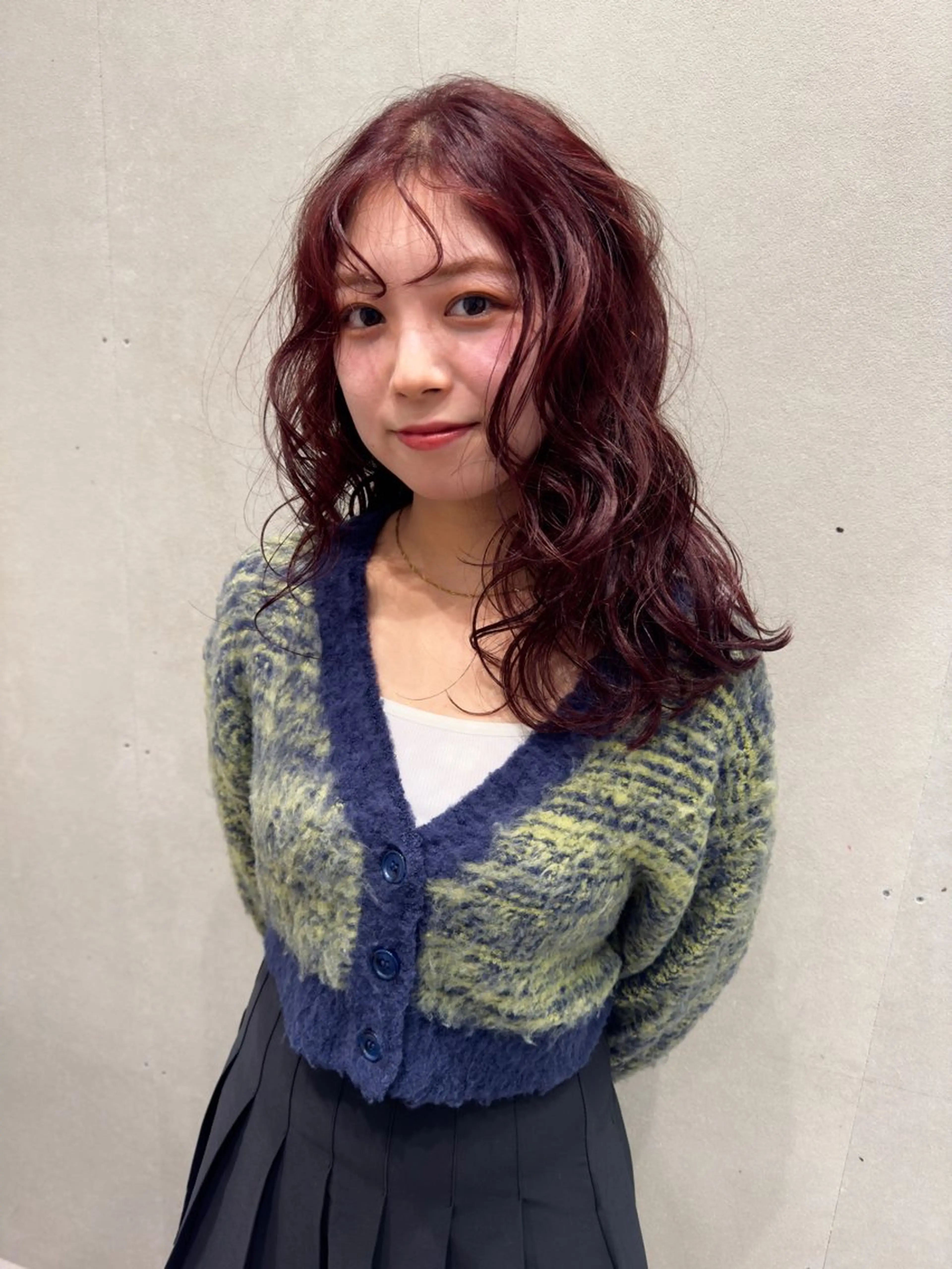ミディアム カラー ボルドーカラー カット ヘアカラー トリートメント センスをお届けします 大谷将生INFPのヘアスタイル