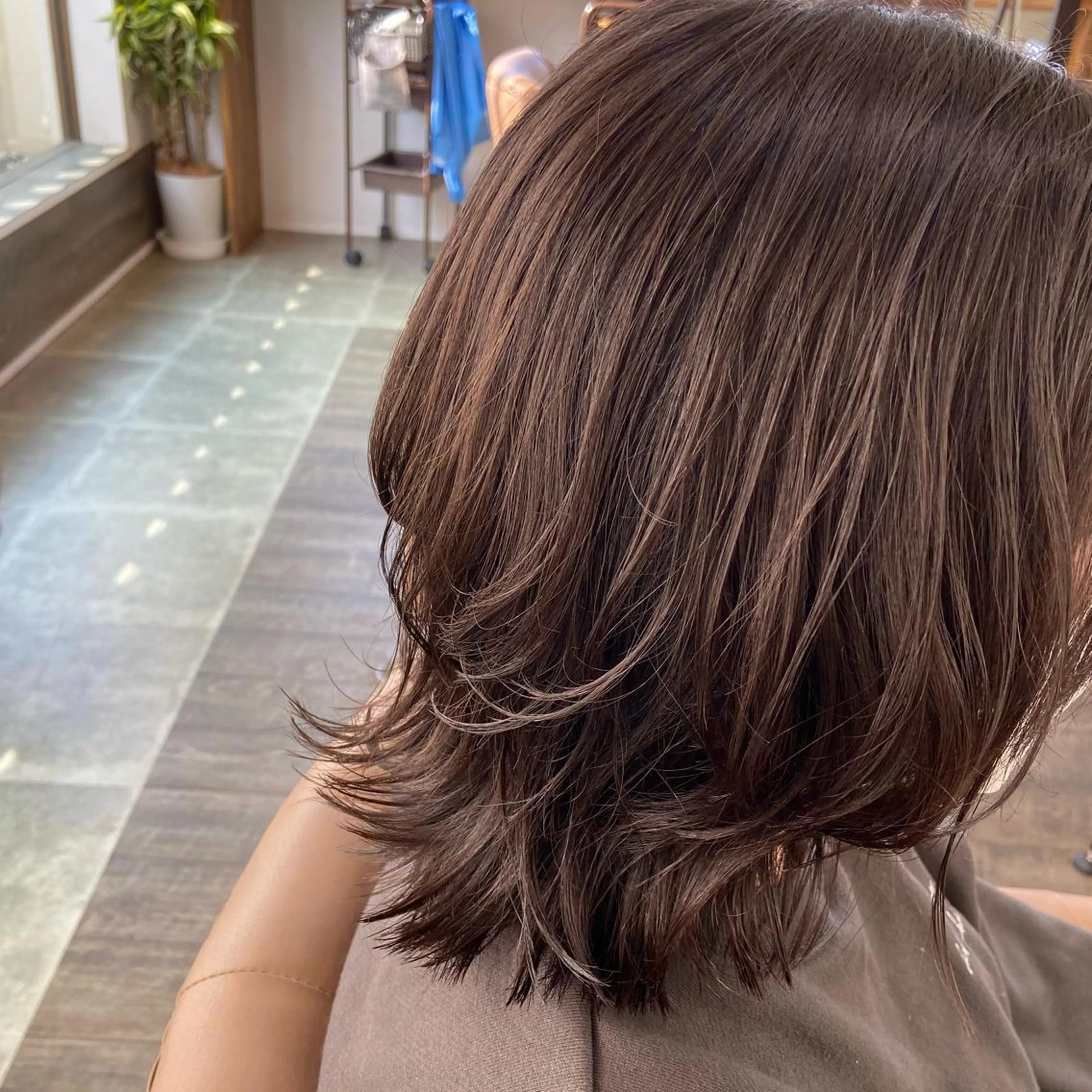 セミロング 松本 玲菜のヘアスタイル