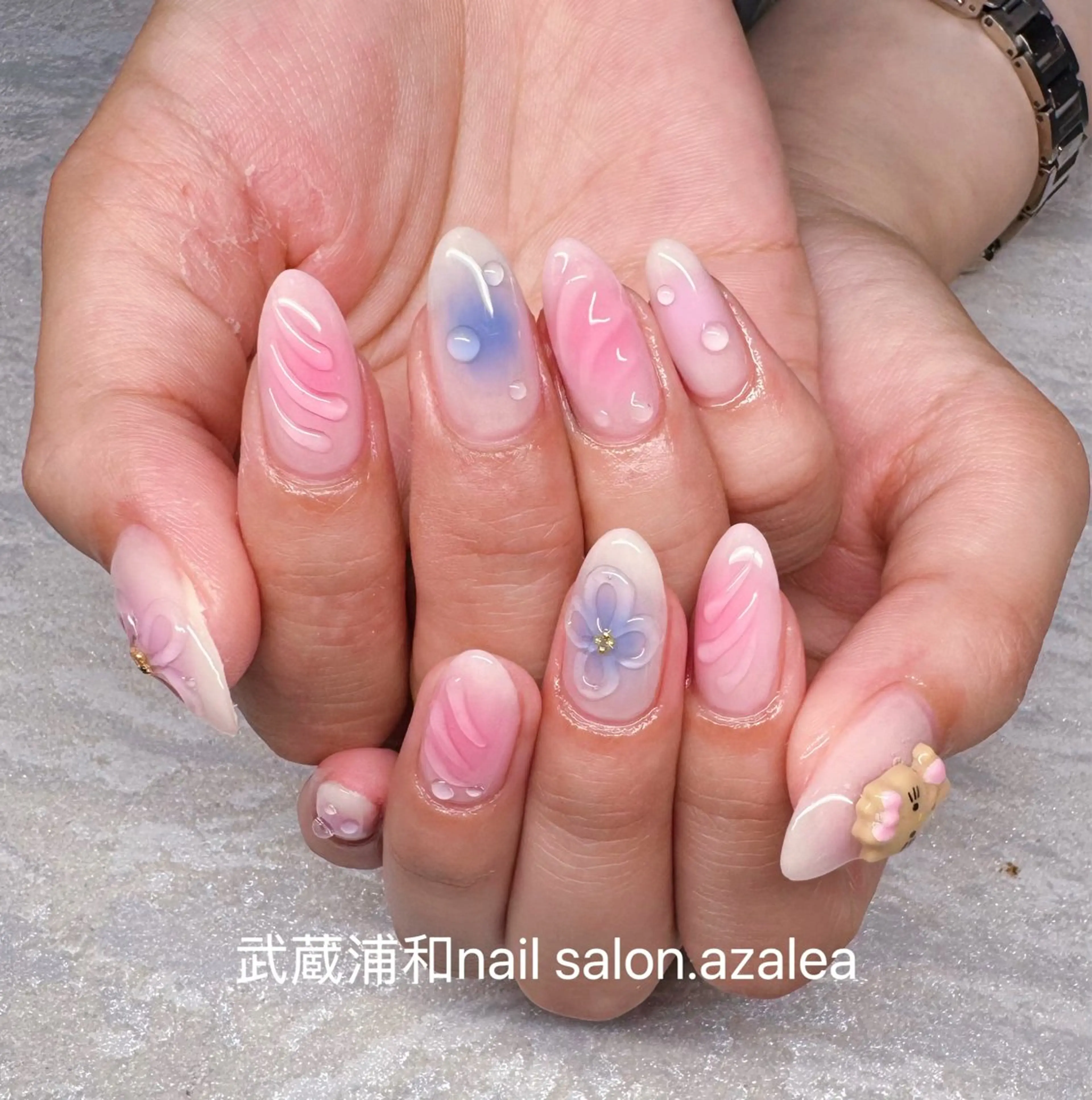 ネイル ハンドネイル R inのネイルデザイン