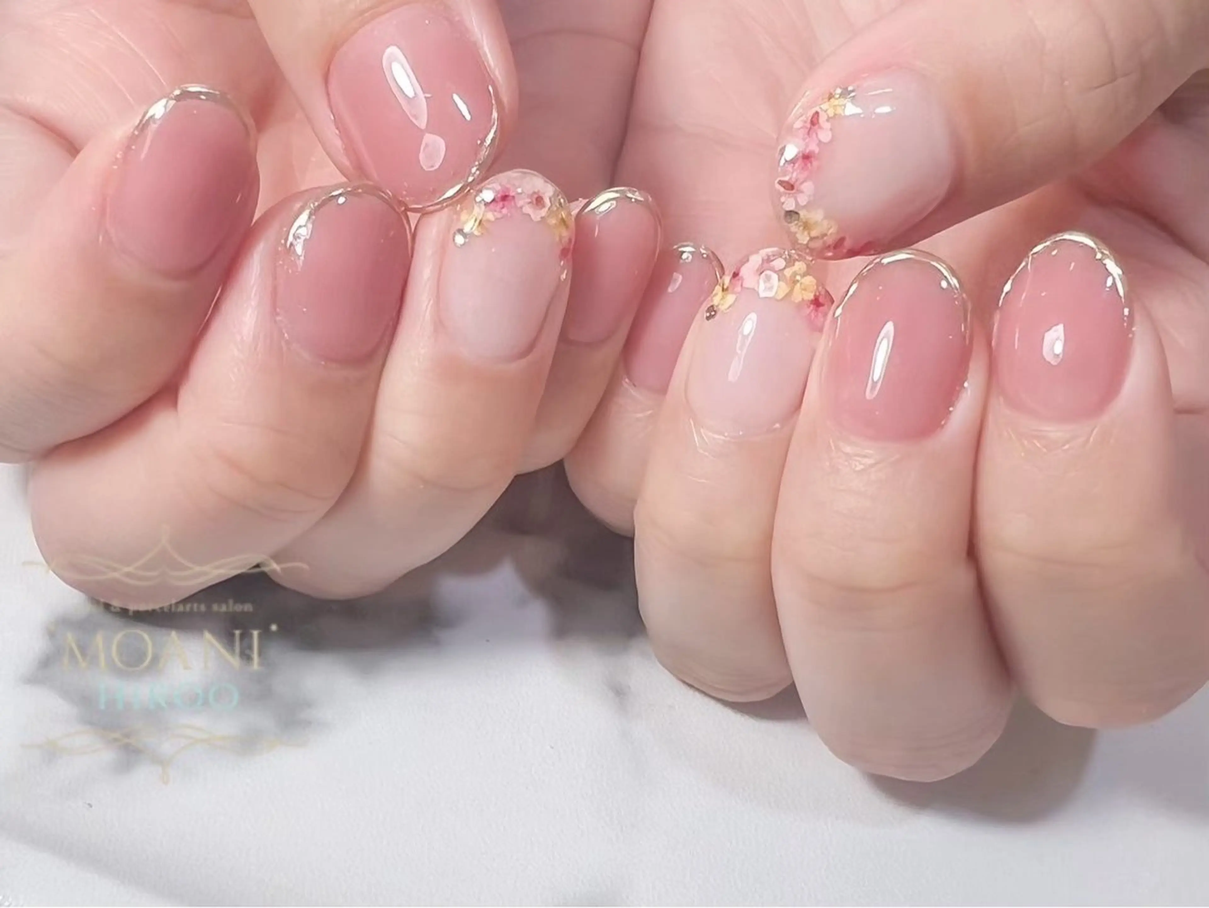 ネイル 飛弾 シャキラのネイルデザイン