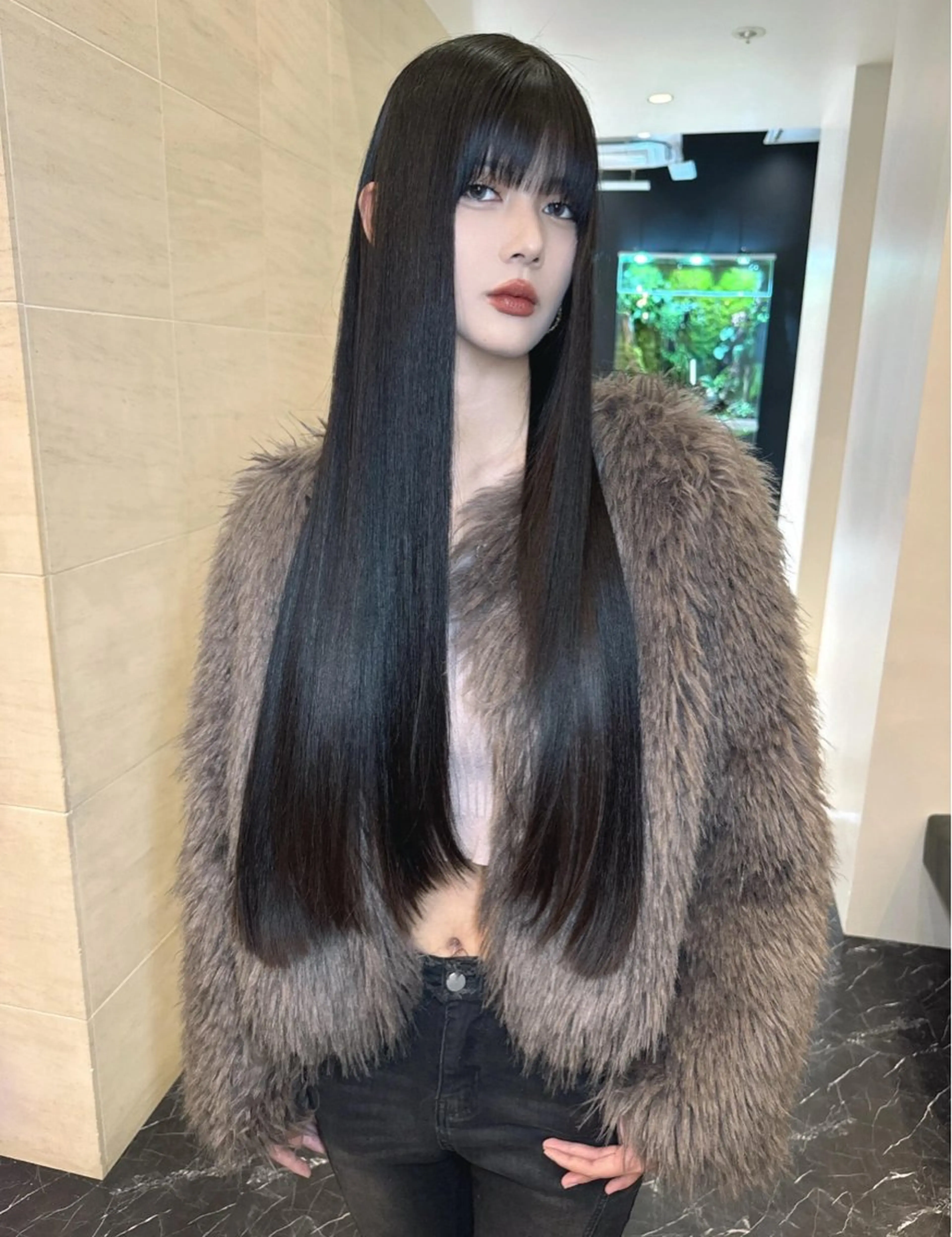 ロング カット 縮毛矯正 トリートメント デザインカラー⭐︎★ 🐆hyo🐆のヘアスタイル