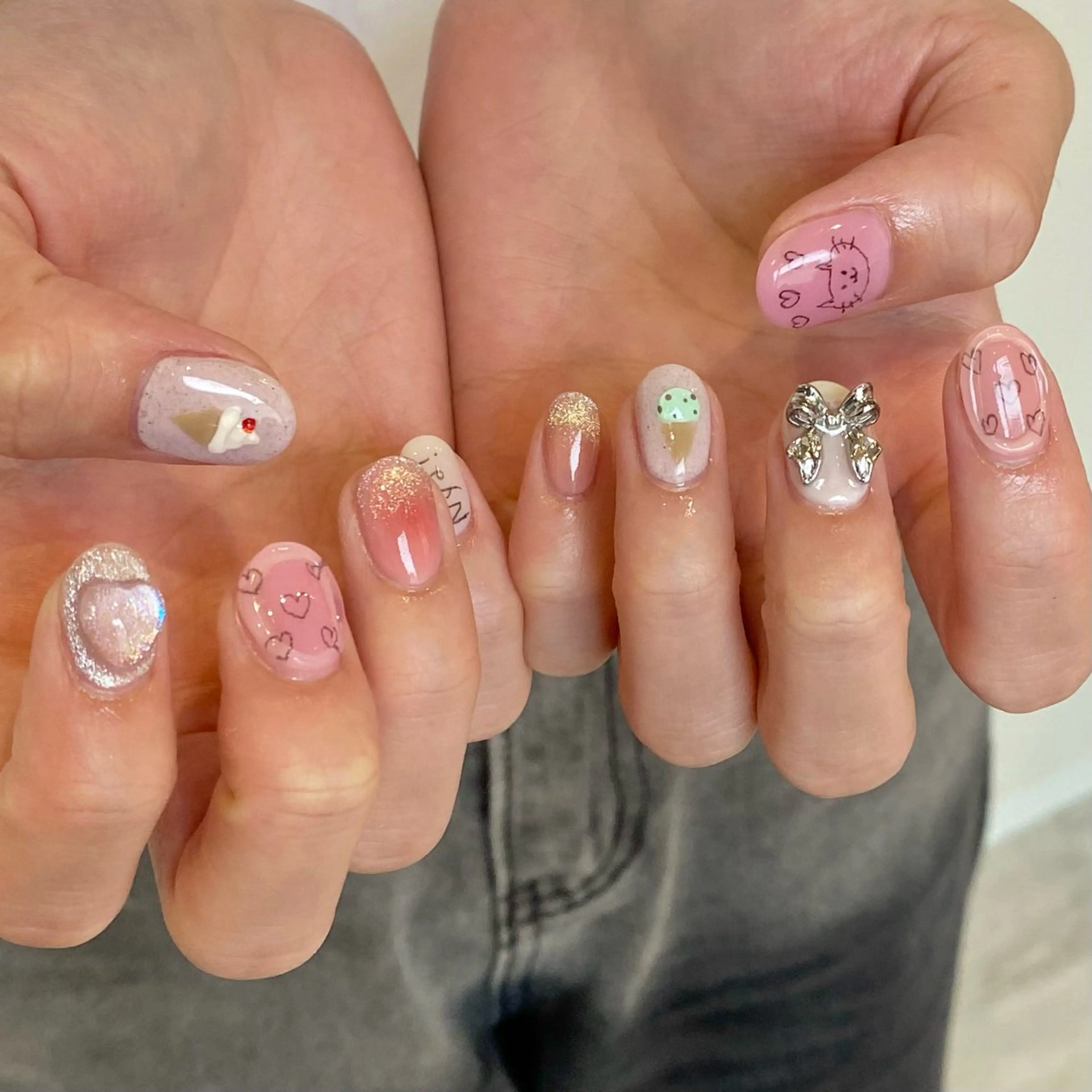 ネイル BONNIE所属・BONNIE MIKIのネイルデザイン