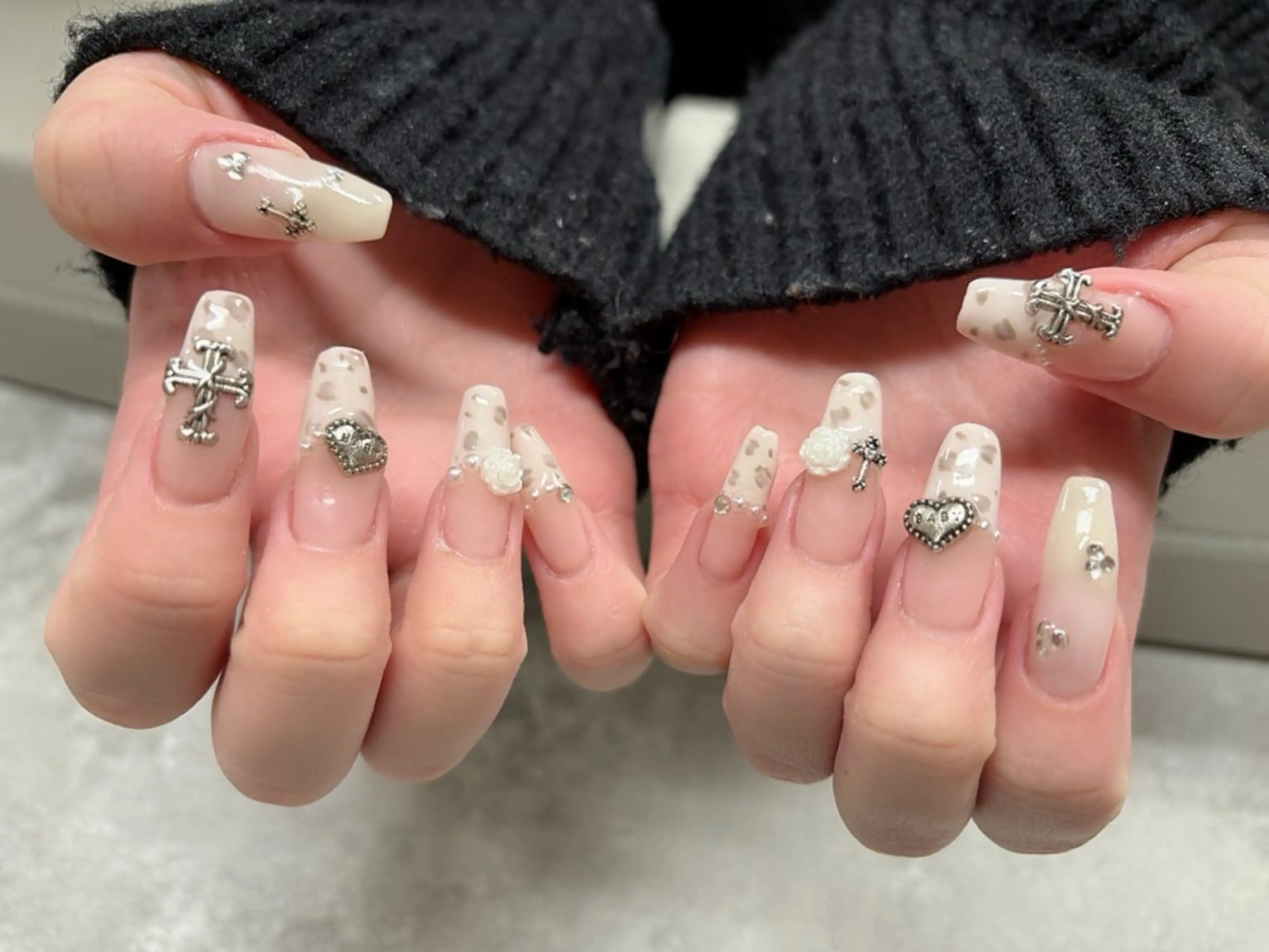 ネイル ハンドネイル protea澤本 凜のネイルデザイン