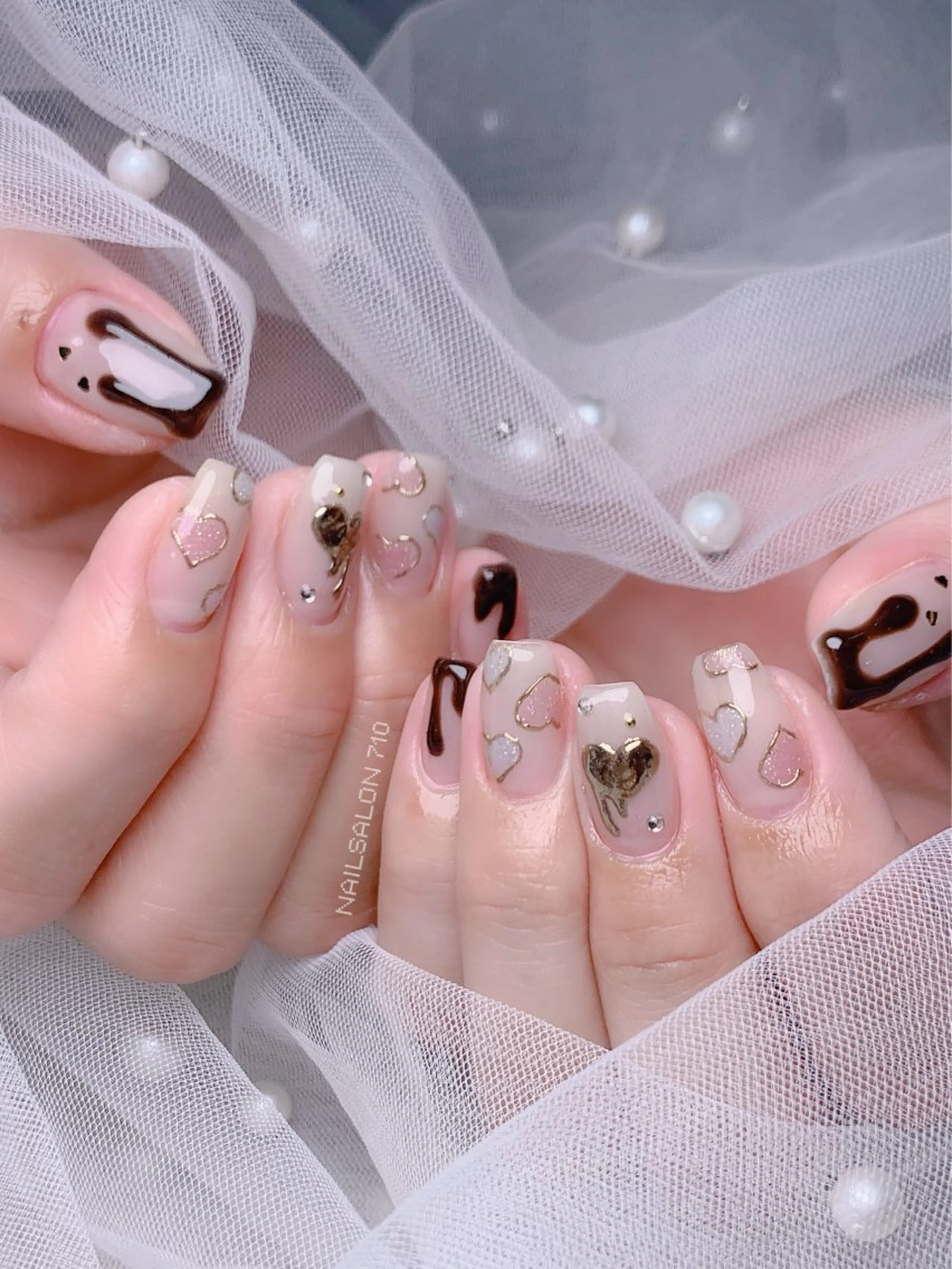 ネイル ハンドネイル フットネイル ナナイチゼロ I.Naoのネイルデザイン