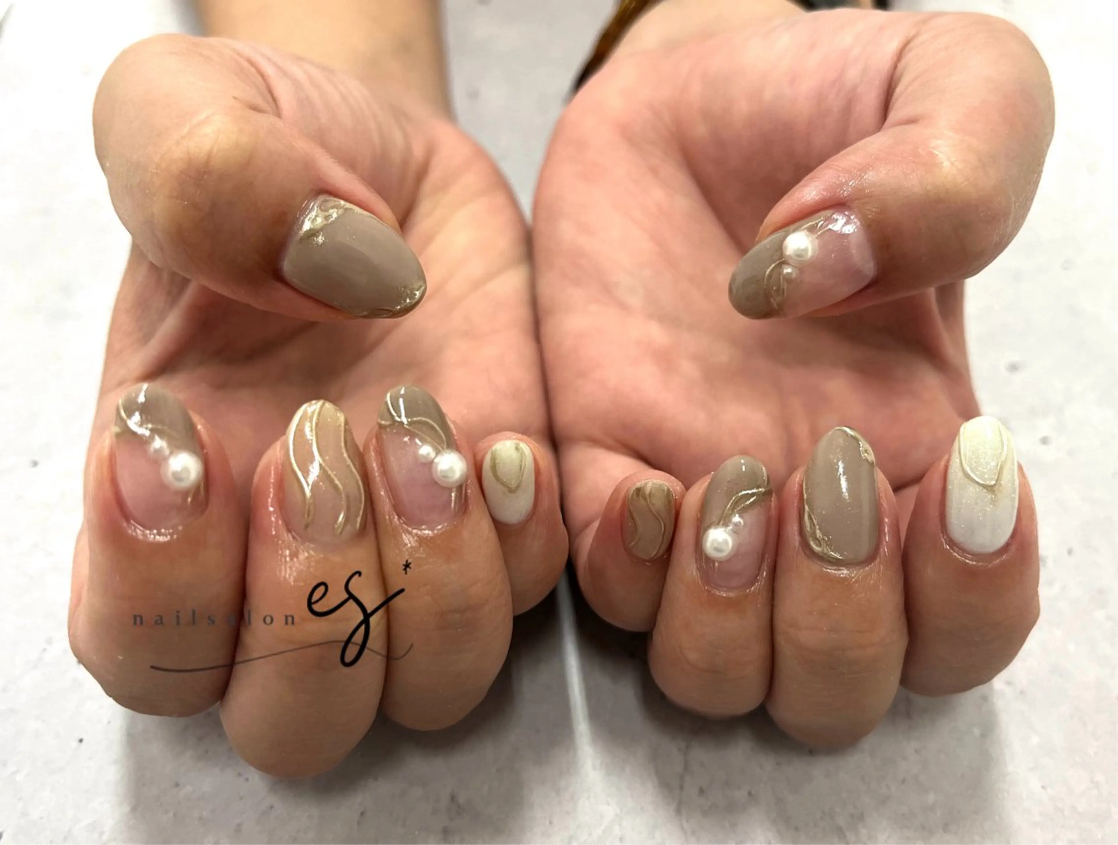 ネイル ハンドネイル nailsalon esのネイルデザイン