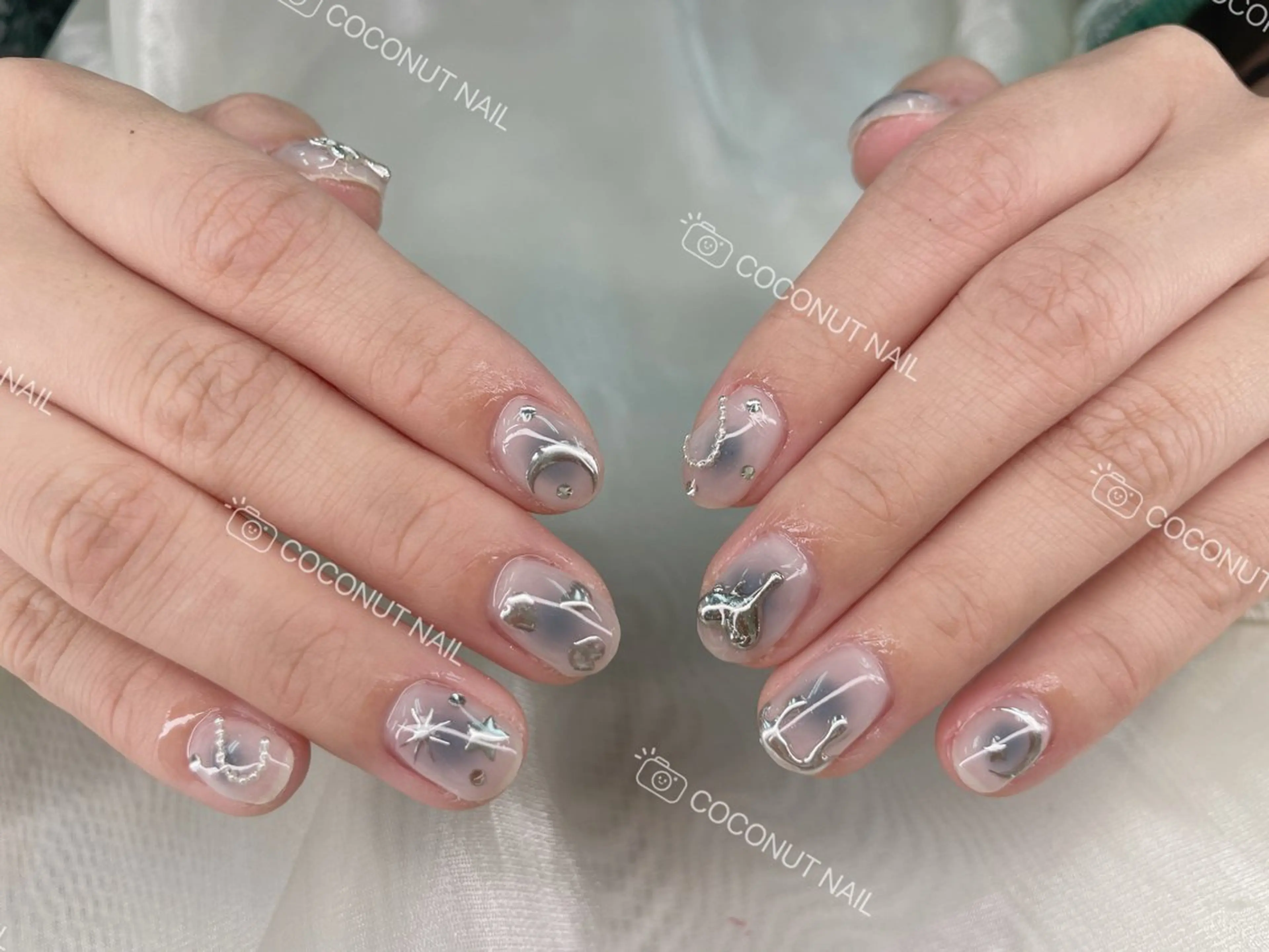 ネイル ハンドネイル 神田 ココナッツのネイルデザイン