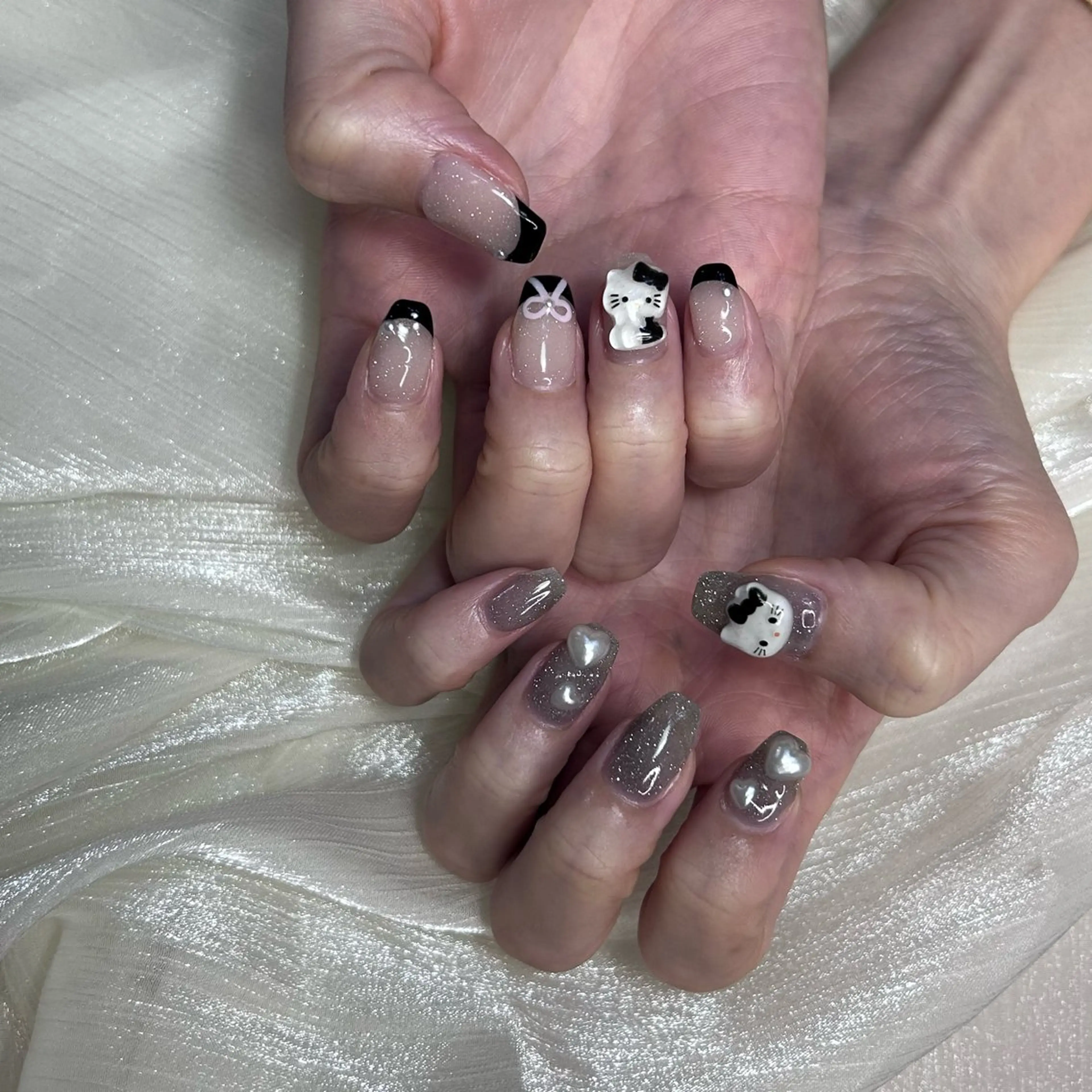 ネイル ハンドネイル 西岡 杏のネイルデザイン