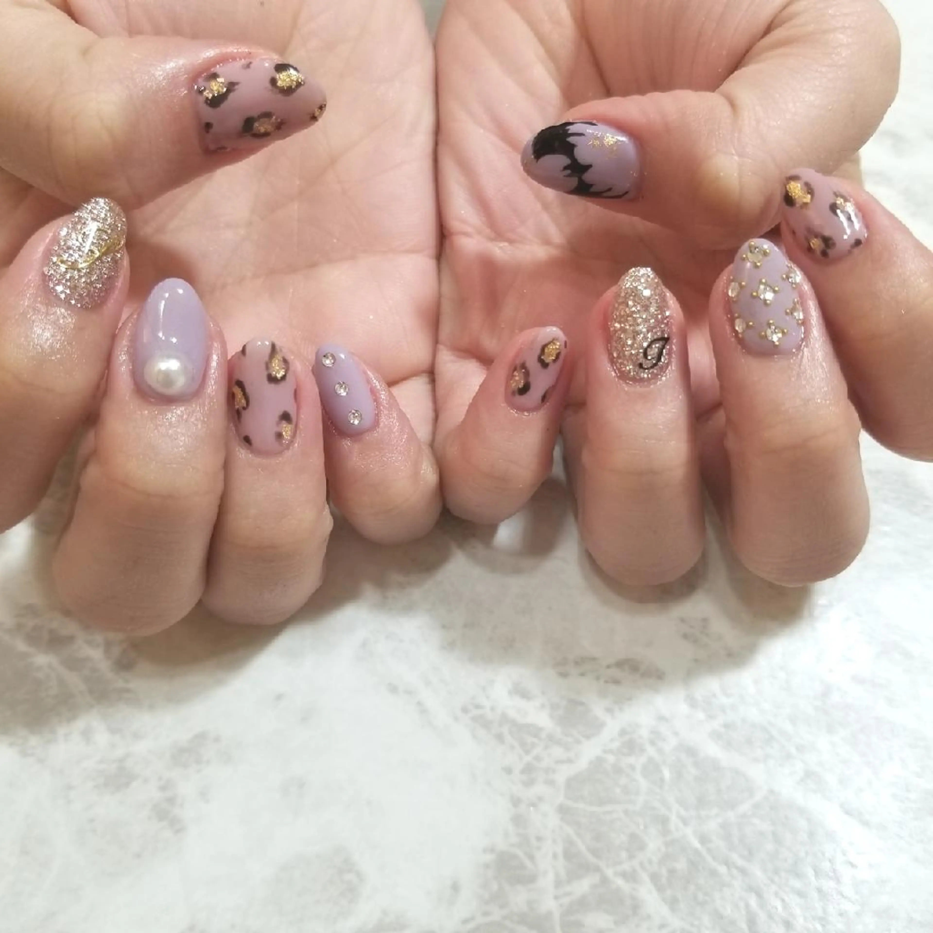 ネイル ハンドネイル nailatelier nijiiro.所属・nijiiro🌈 サトウのネイルデザイン