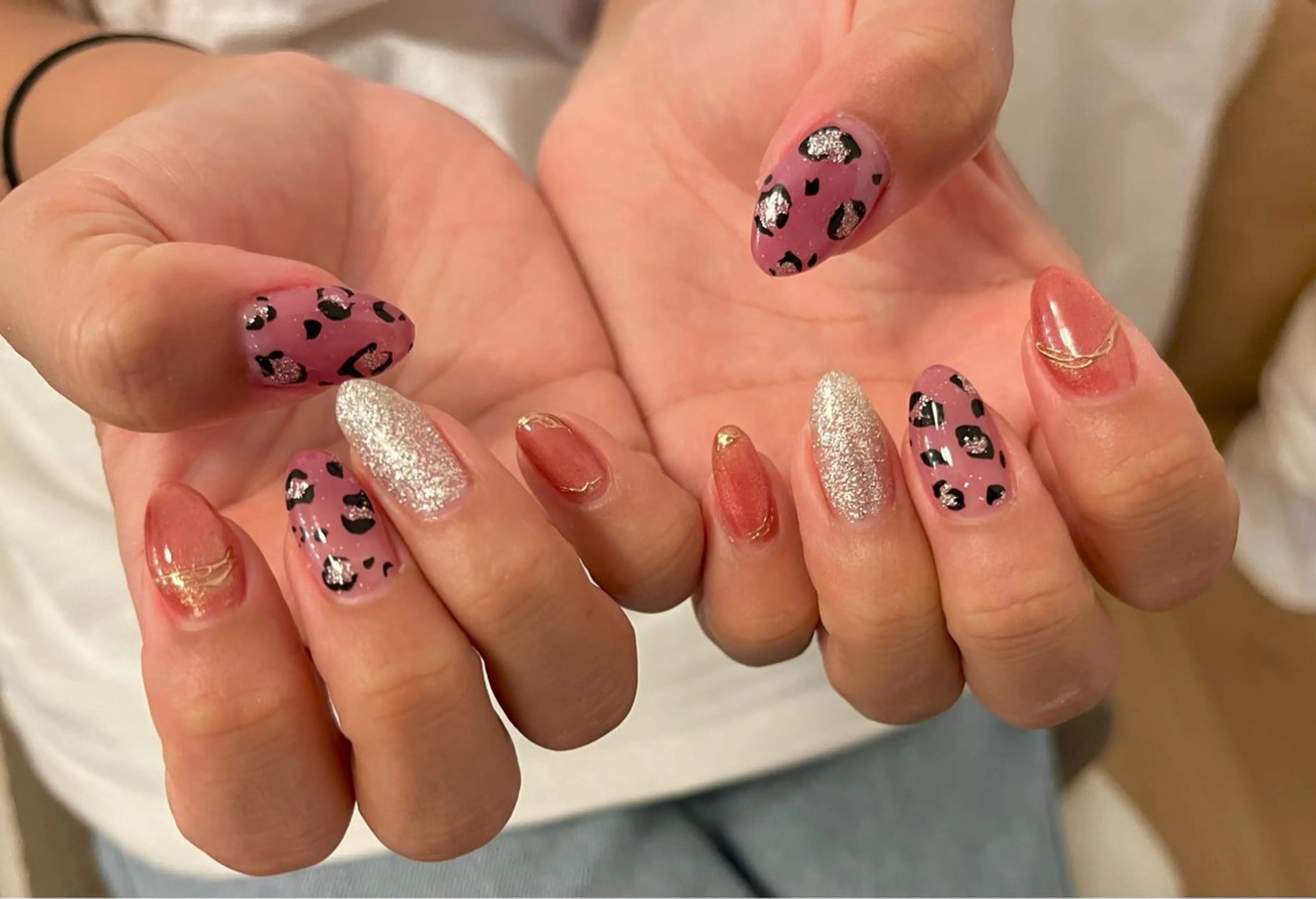 ネイル Nail Eye Salon ＆ School Plaisir 【プレジール】所属・u rの眉毛・アイブロウイメージ