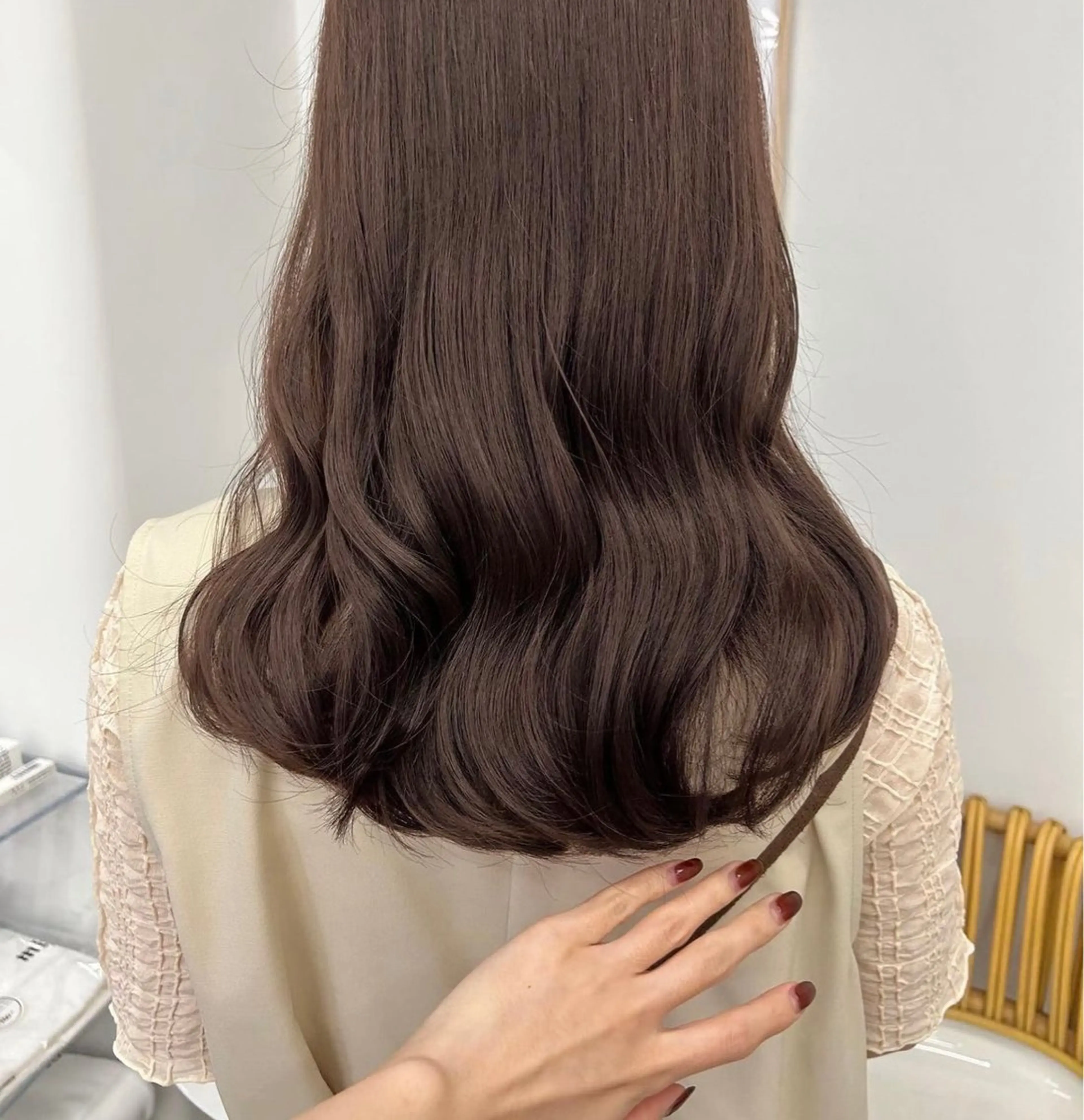 セミロング トリートメント くすみカラー🏹🤎 Tsukinaのヘアスタイル