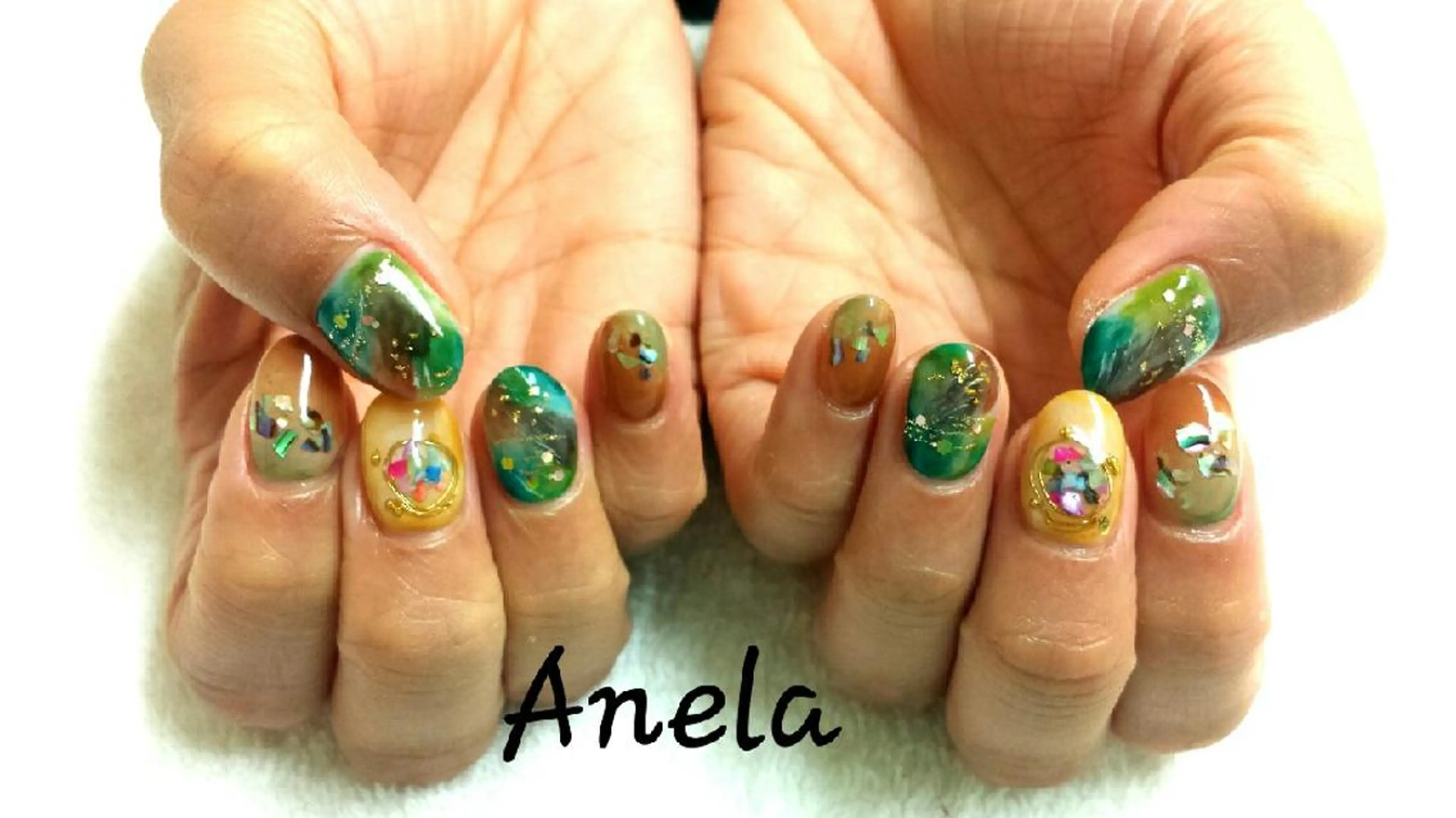 ネイル 河野ちえ (雑誌掲載サロン)のネイルデザイン