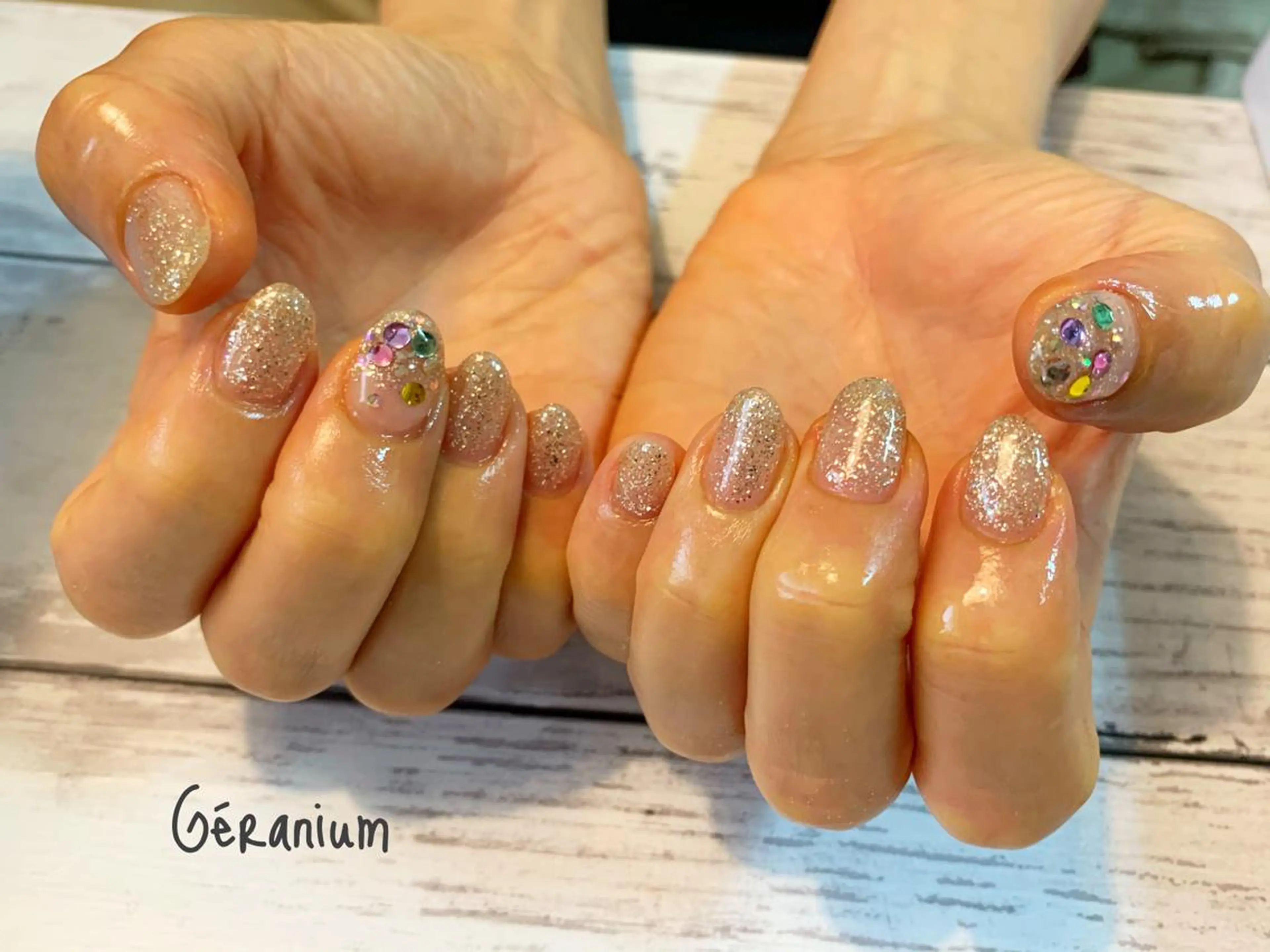 ネイル ハンドネイル GéRanium Harukaのネイルデザイン