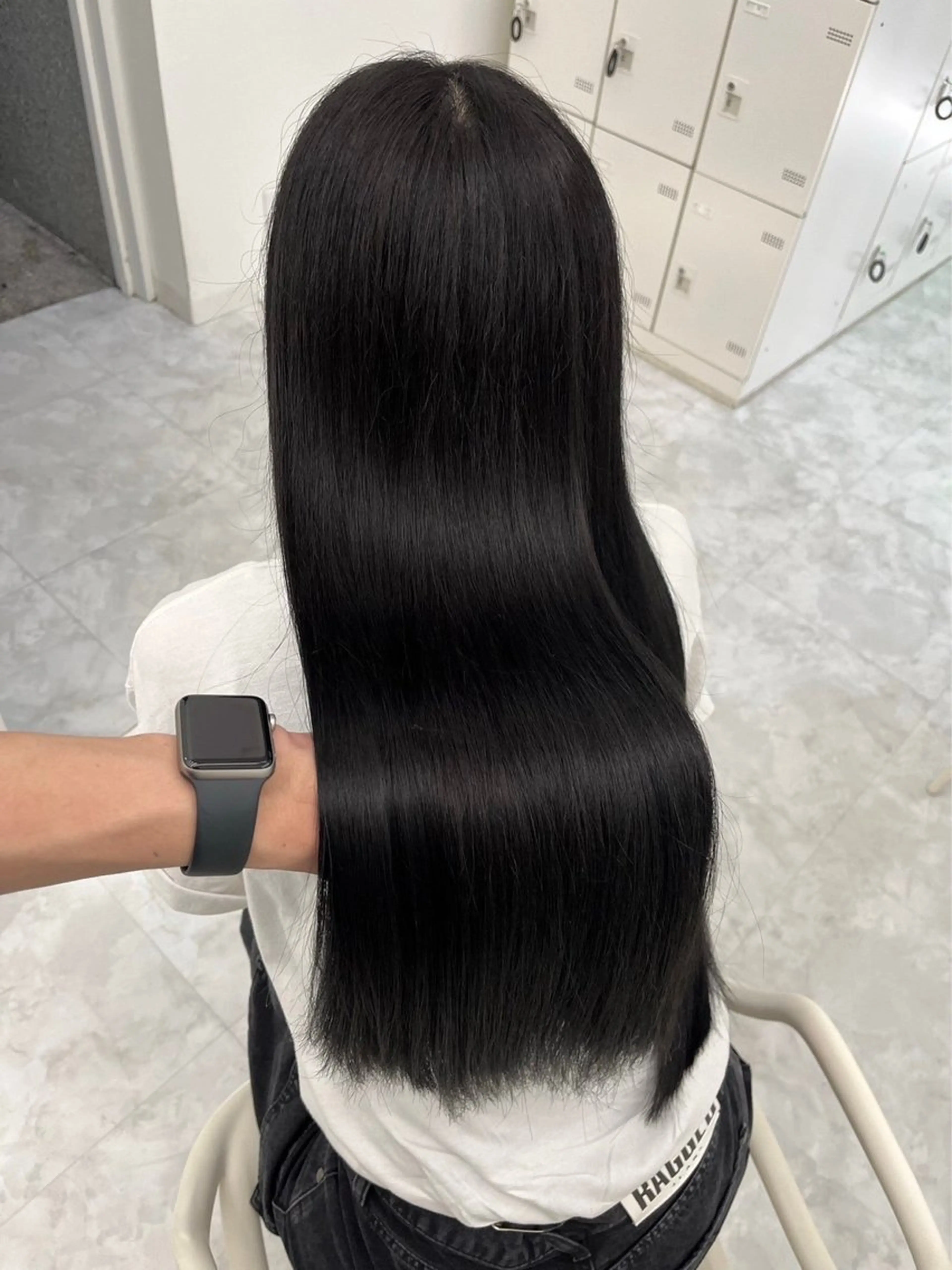 ロング カラー 黒髪 ブルーカラー ブルーブラック 垢抜けハイトーン☀／ 笑顔の美容師／しゅんのヘアスタイル