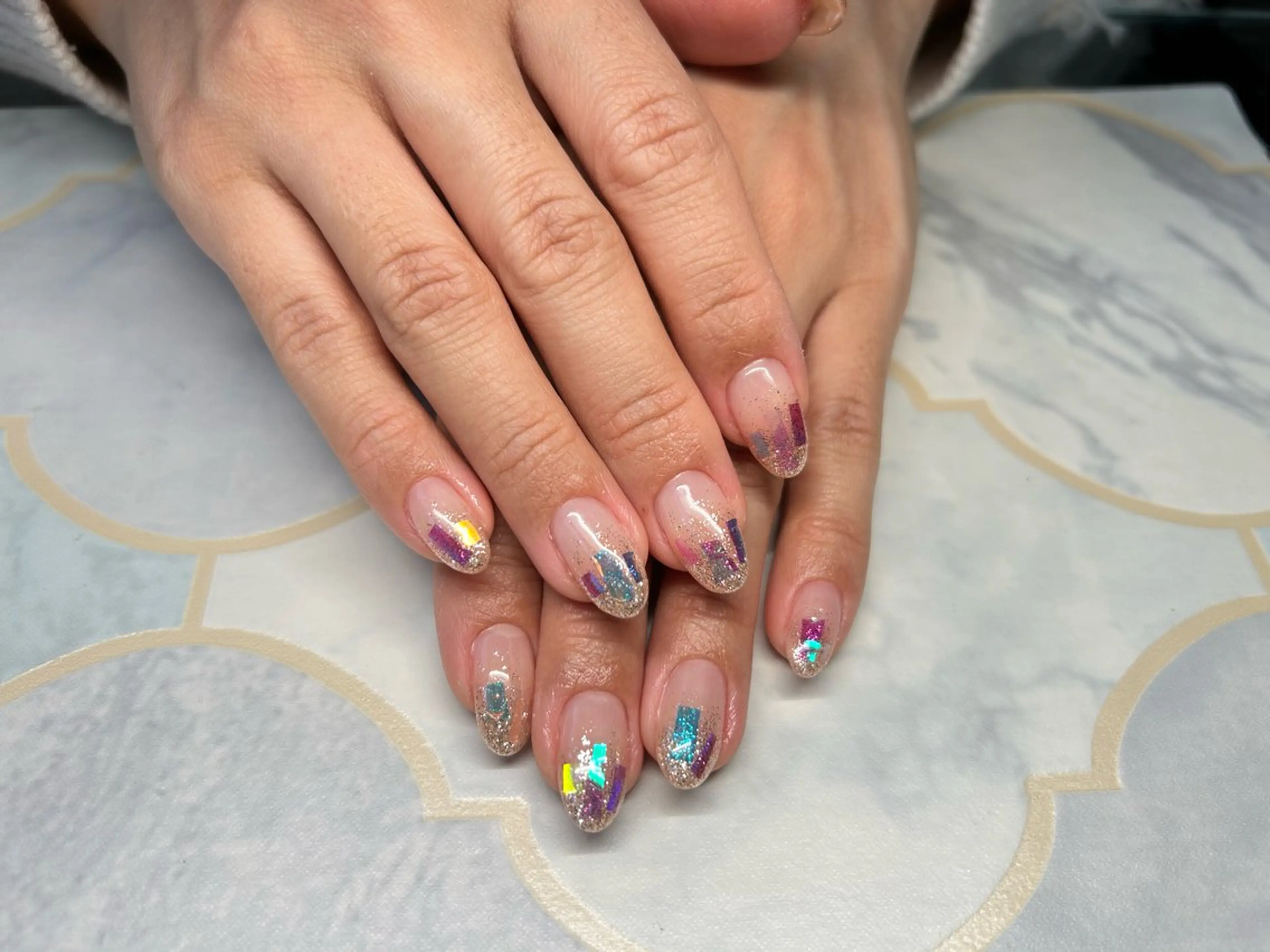 ネイル ラメ(グリッター) ラメグラデーション ハンドネイル Lisa’s Salonのネイルデザイン