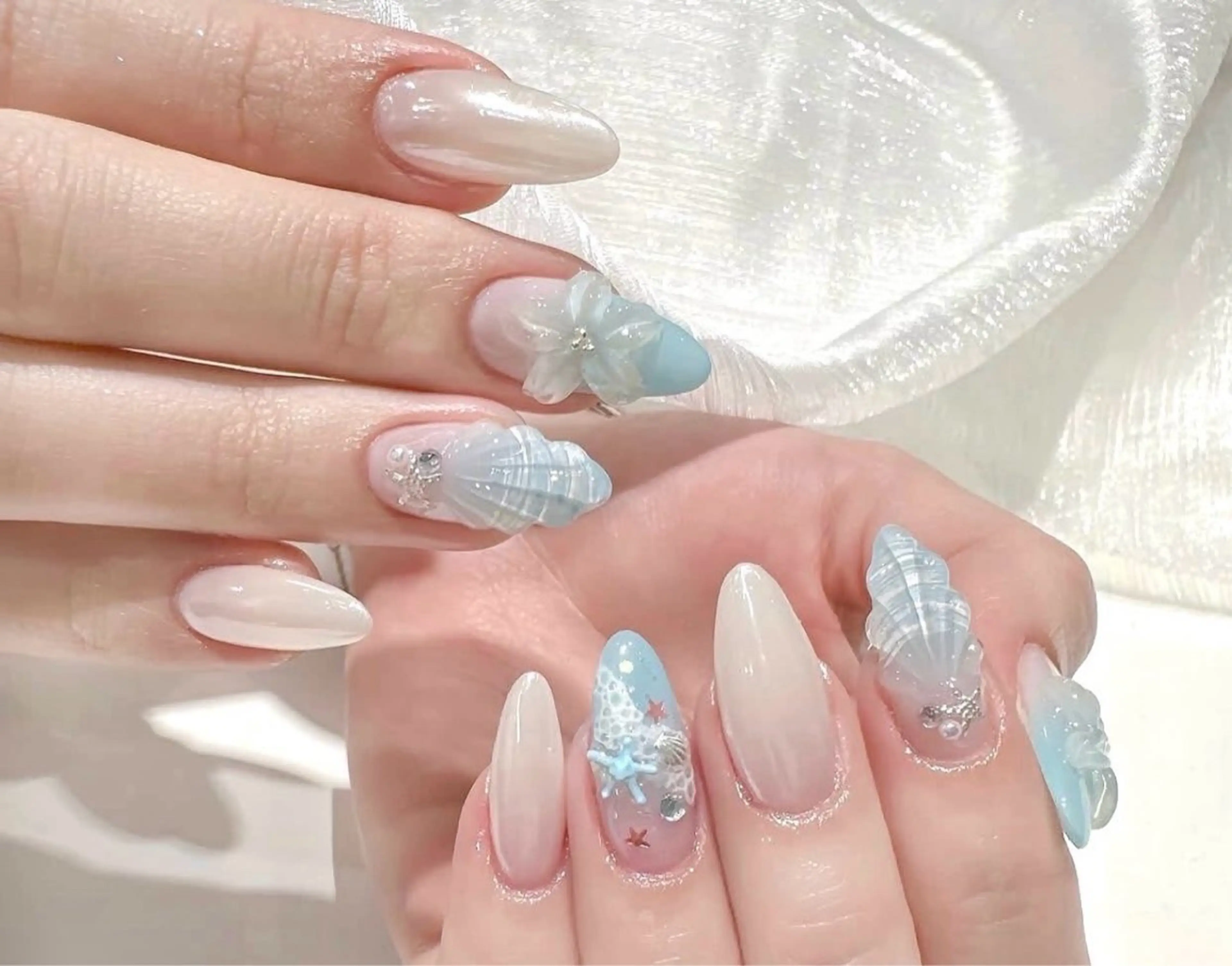 ネイル オーロラネイル ブルー チークネイル フットネイル フレンチネイル ハンドネイル HANA ハナのネイルデザイン