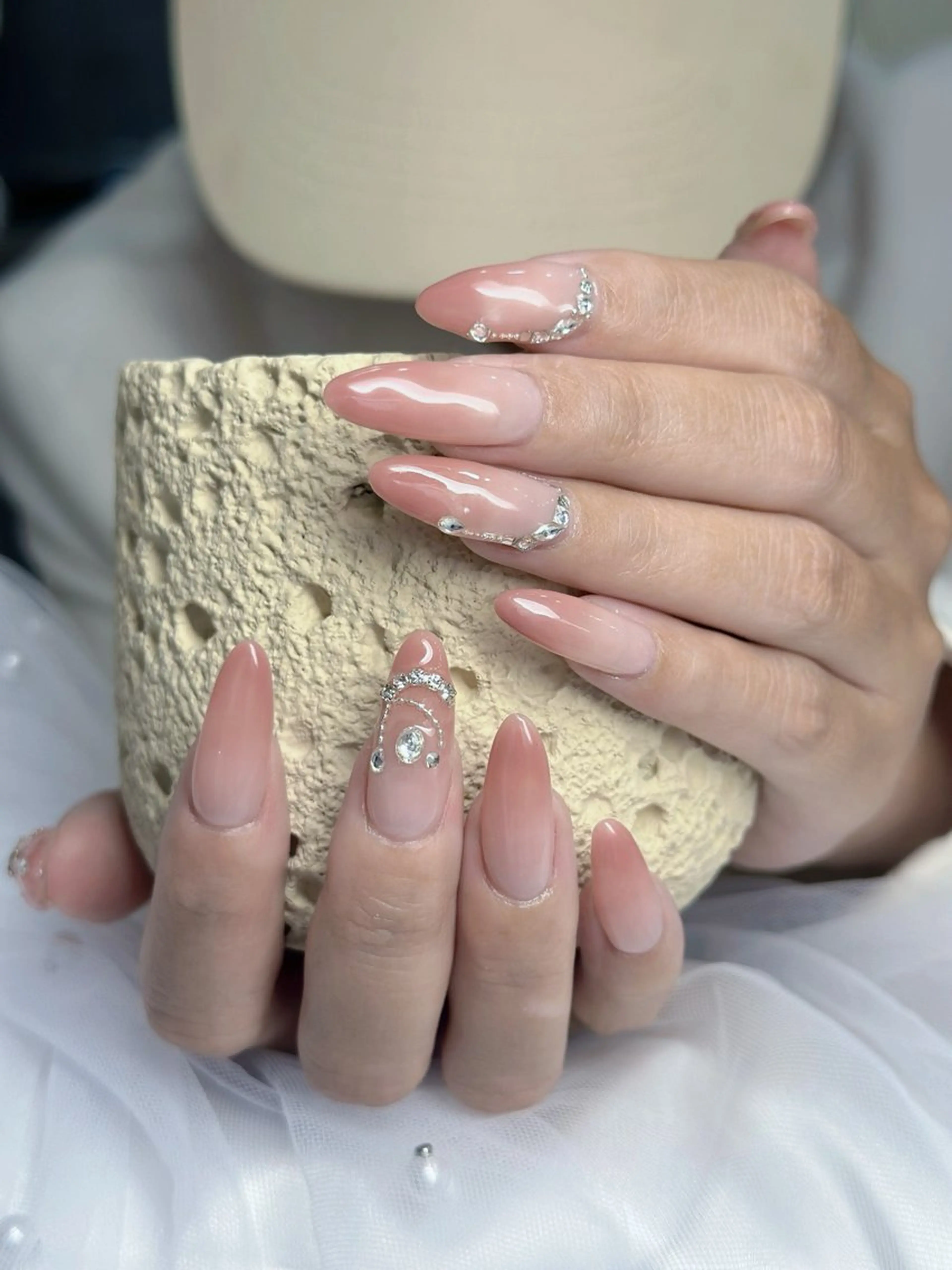 ネイル 長さ出し ネイルチップ ハンドネイル sora ❄️のネイルデザイン