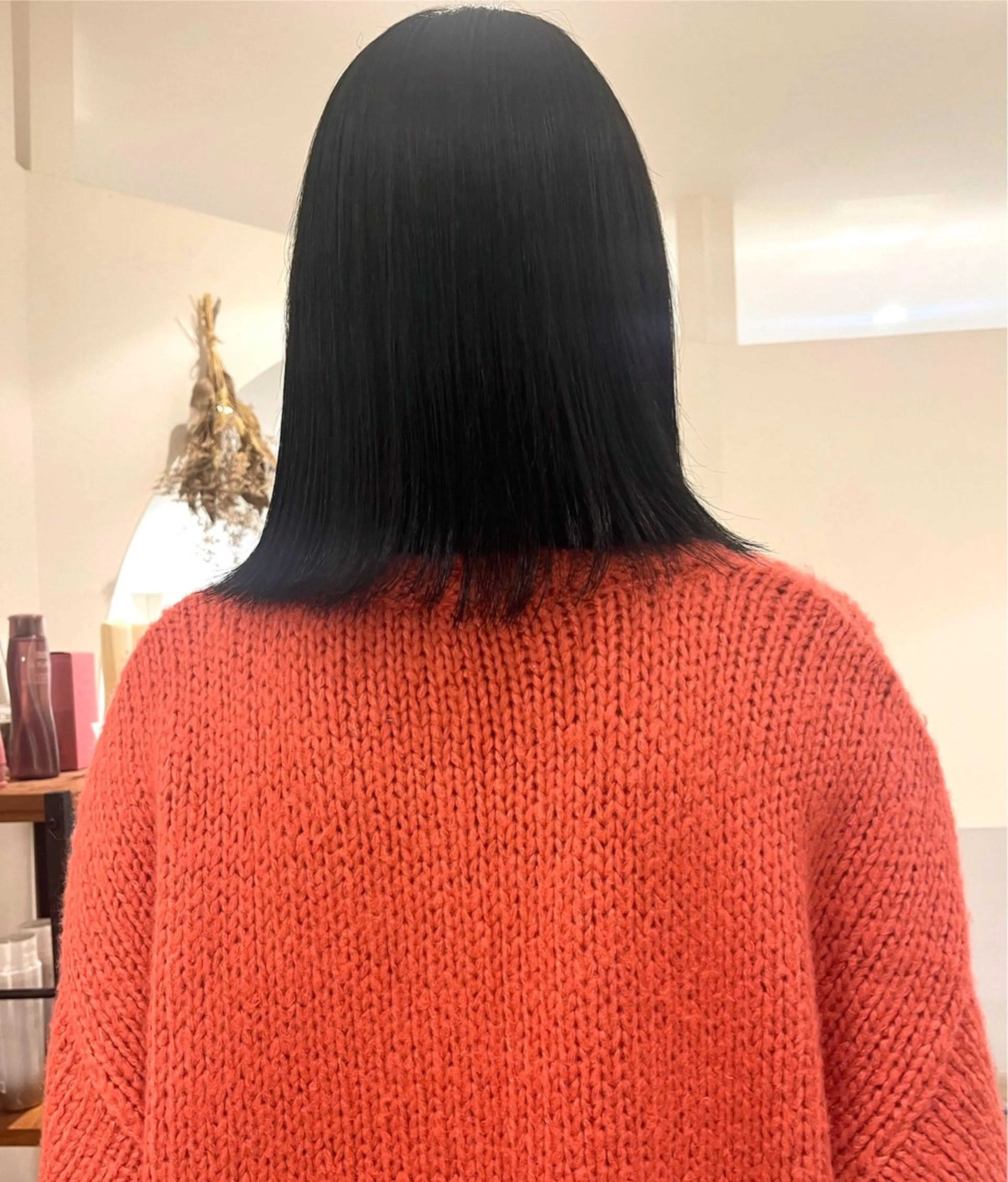 セミロング カラー 黒髪 上品な暖色/丸みボブ Chie🪷のヘアスタイル