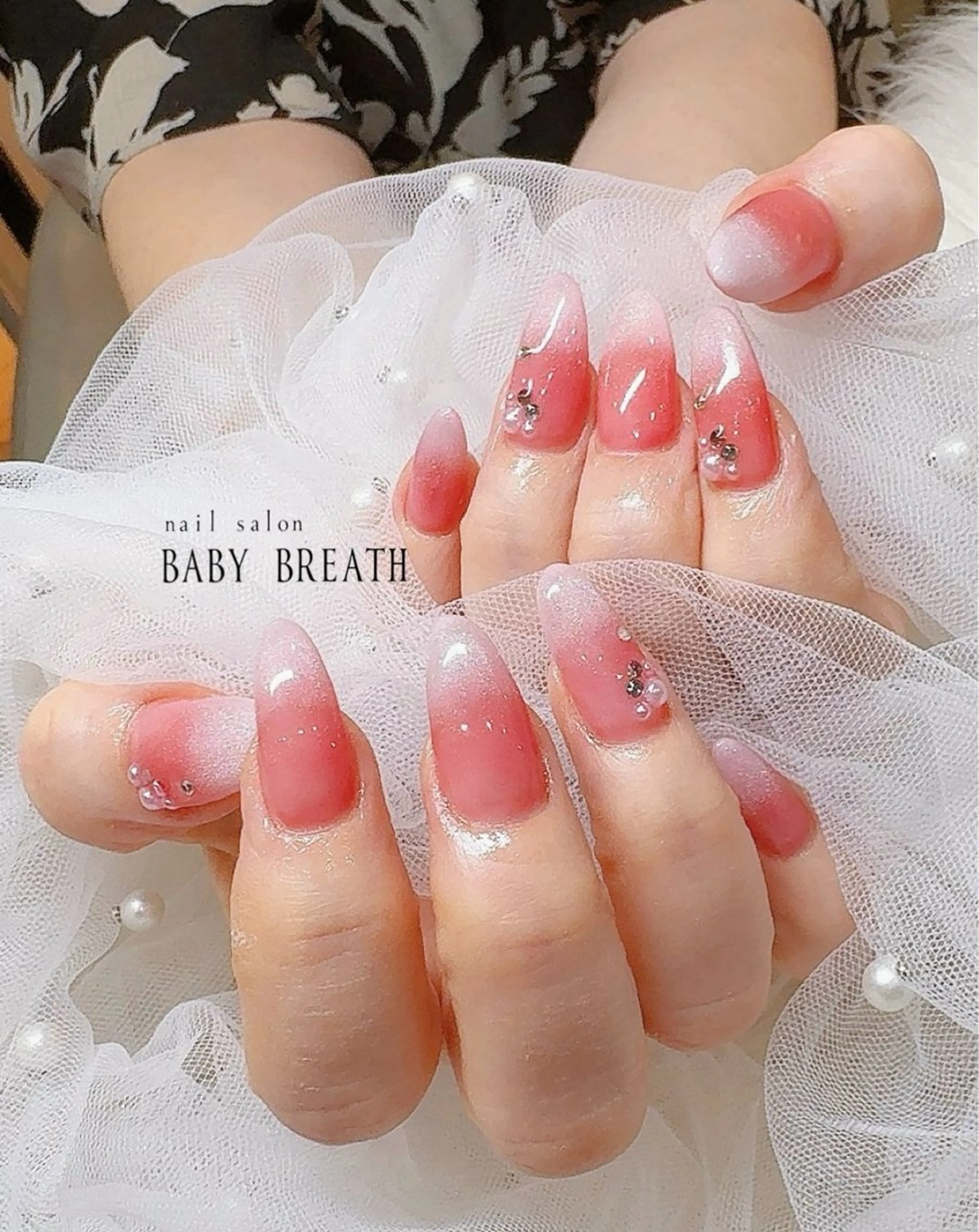 ネイル アートネイル フラッシュネイル フットネイル グラデーション ラメ(グリッター) ハンドネイル BABY  BREATH所属・y natsumiのネイルデザイン