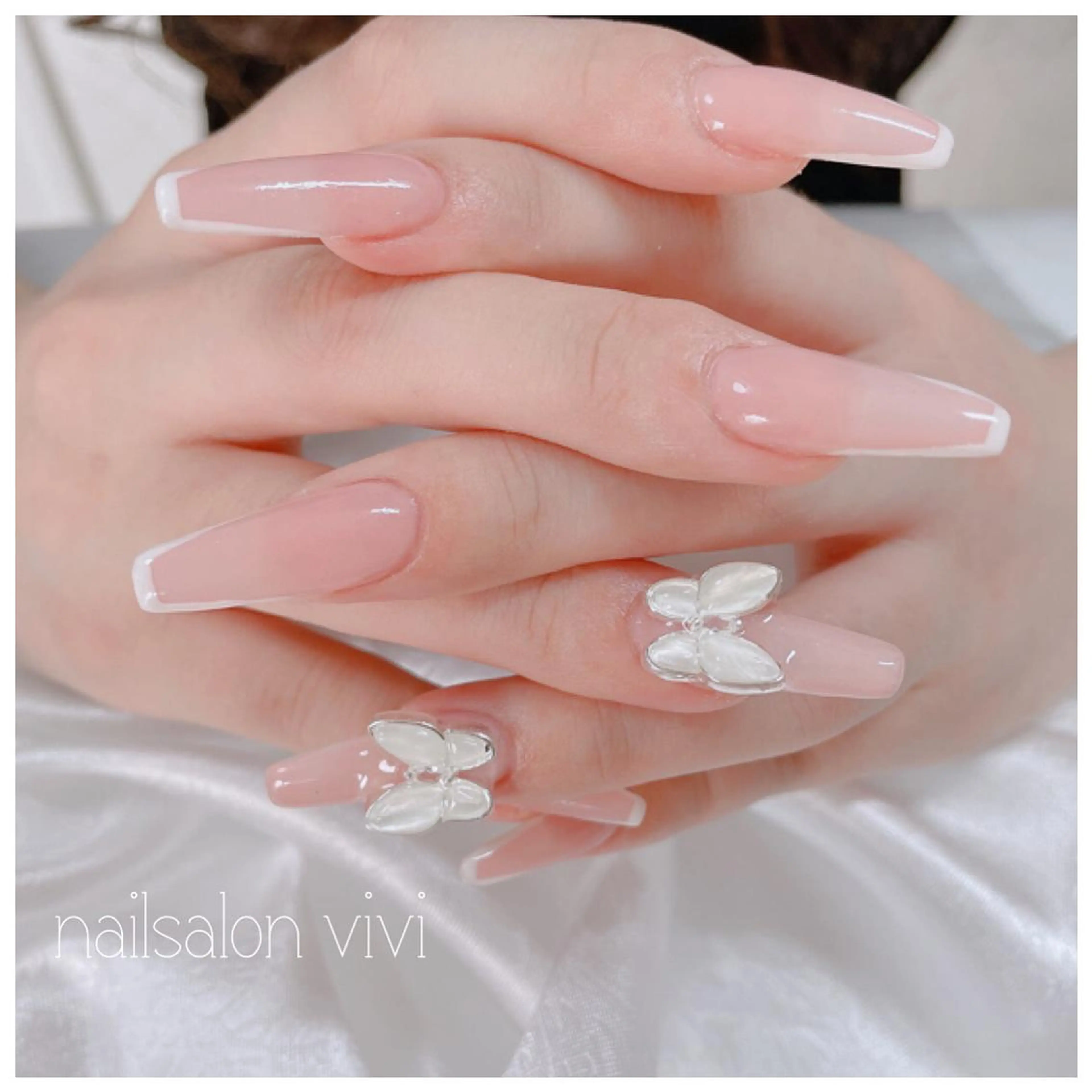 ネイル ＶＩＶＩ nailsalonのネイルデザイン