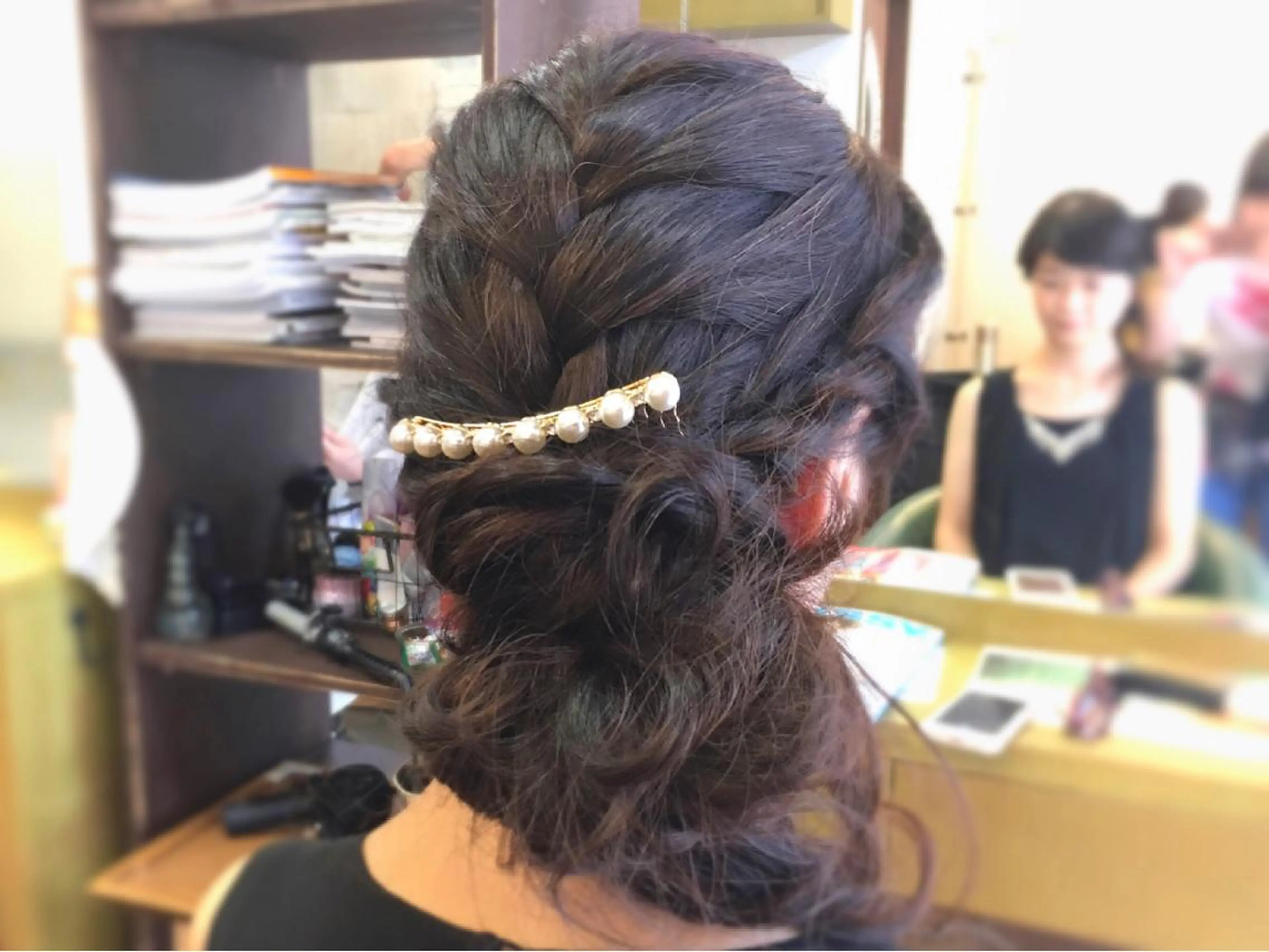 ロング ヘアアレンジ ツイスパ・波巻き 🩵片平和香奈のヘアスタイル