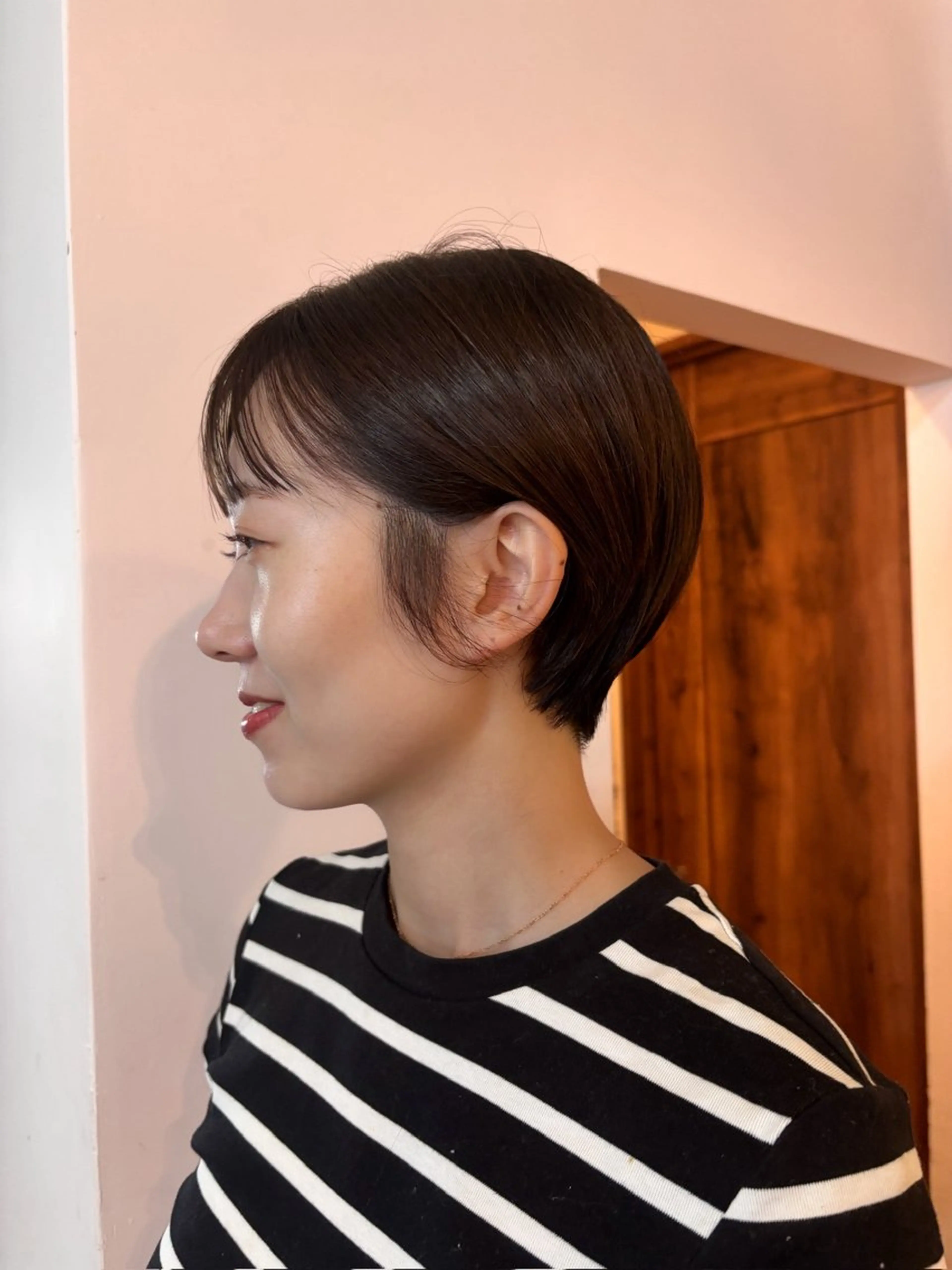 ショート カット ウシロダ メグミのヘアスタイル