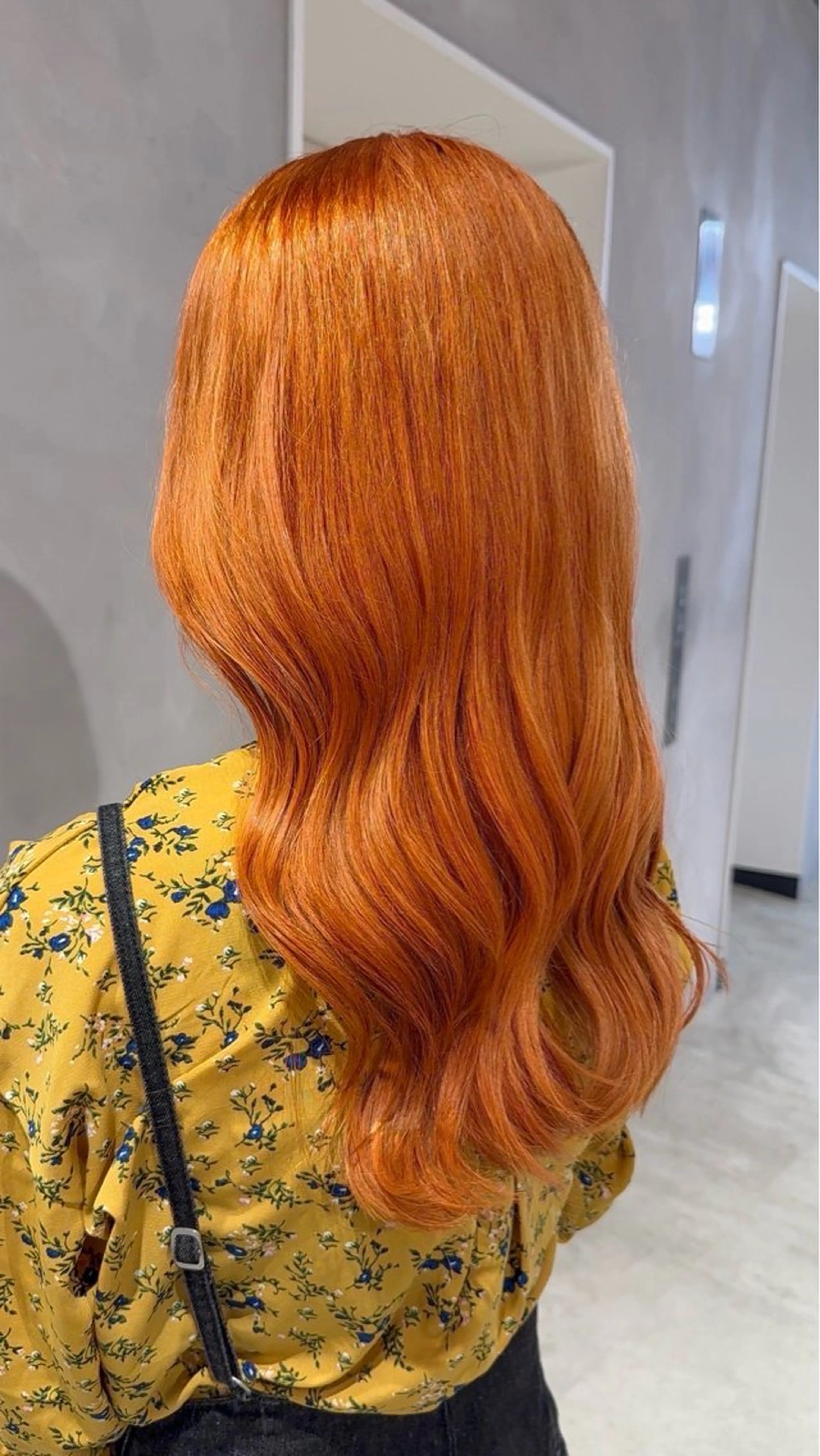 ロング ひろせ ちかなのヘアスタイル