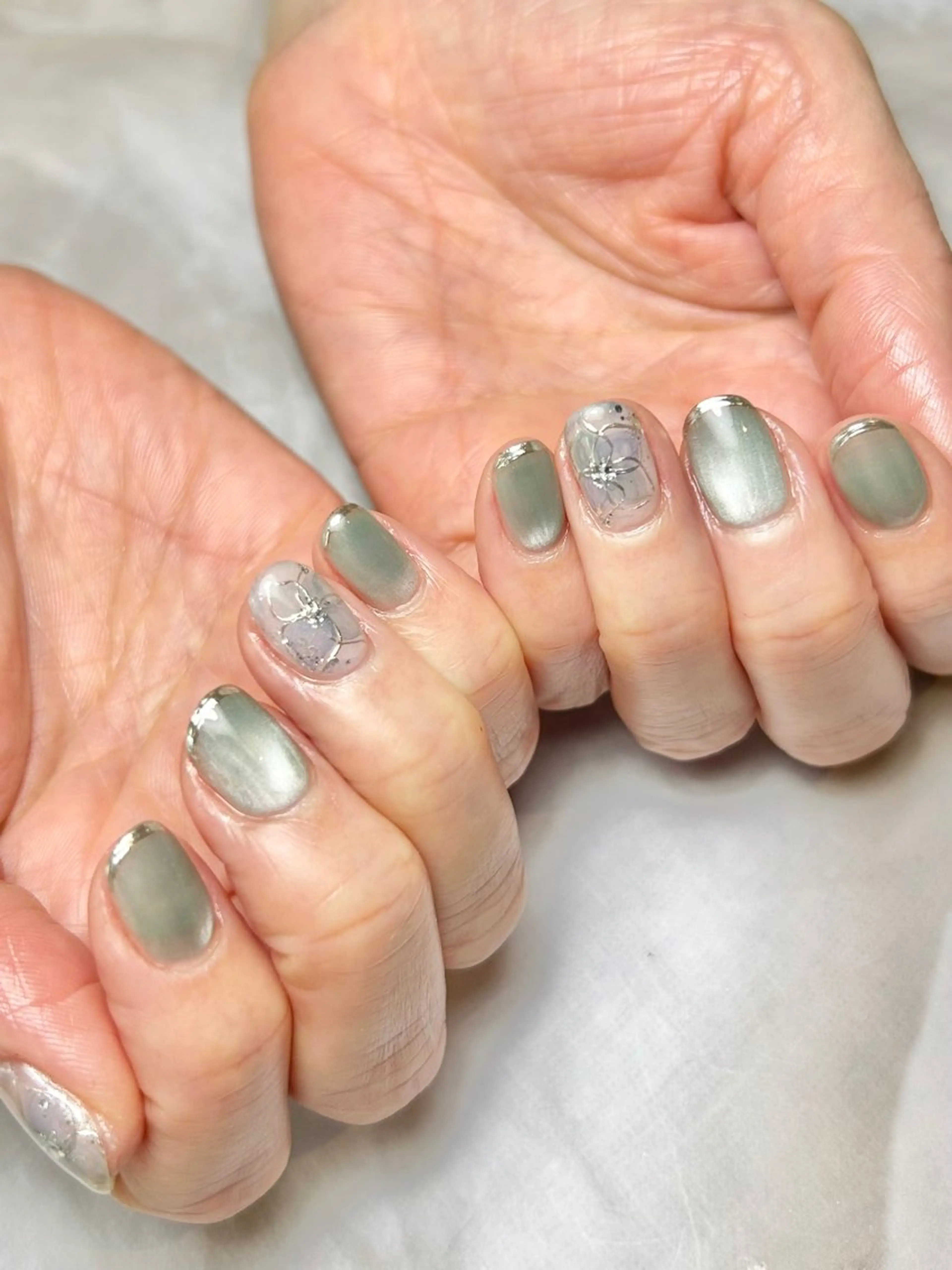 ネイル グリーン ハンドネイル Reflection marikoのネイルデザイン
