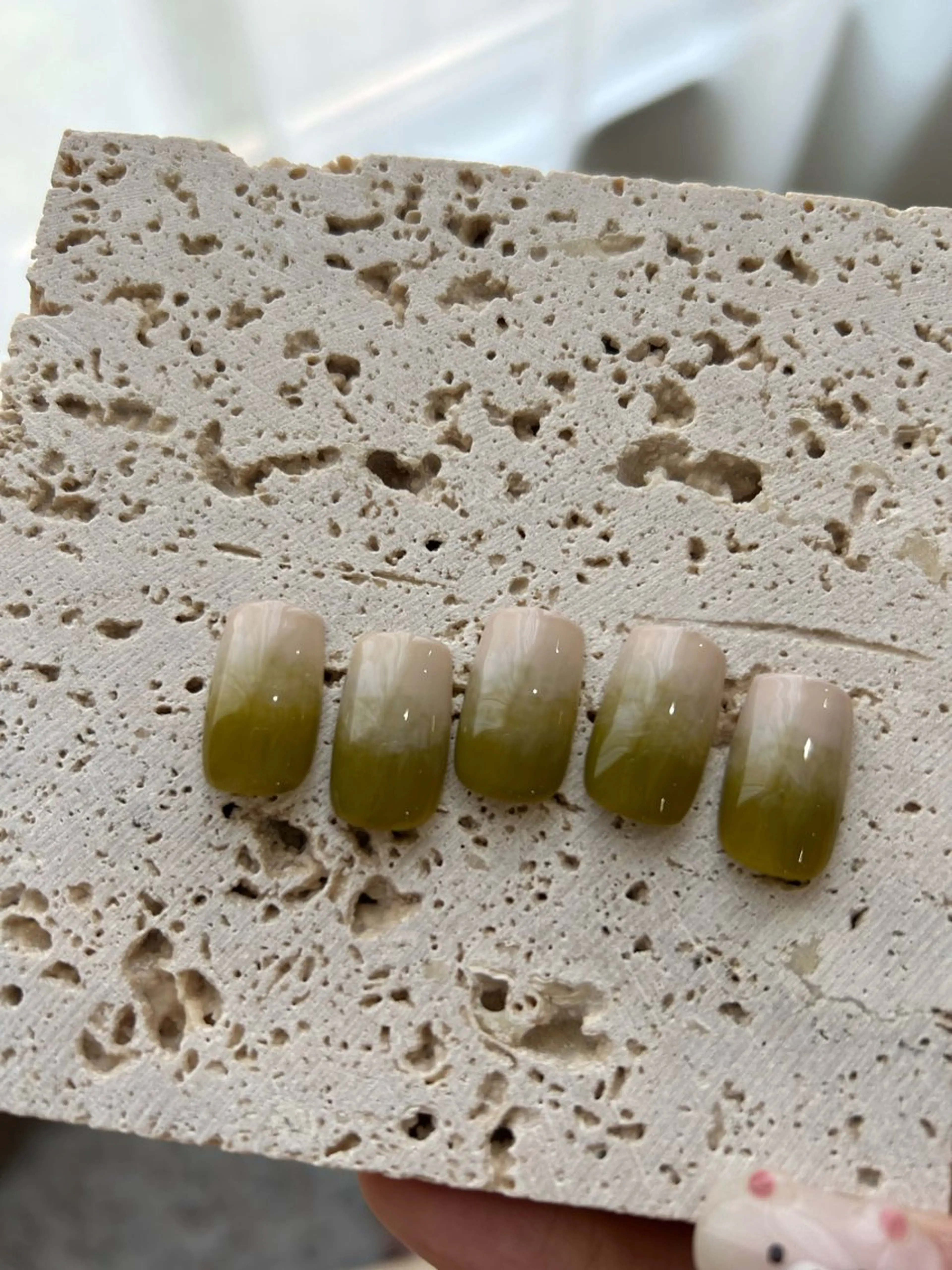 ネイル ハンドネイル 小松 千冬snazzyのネイルデザイン