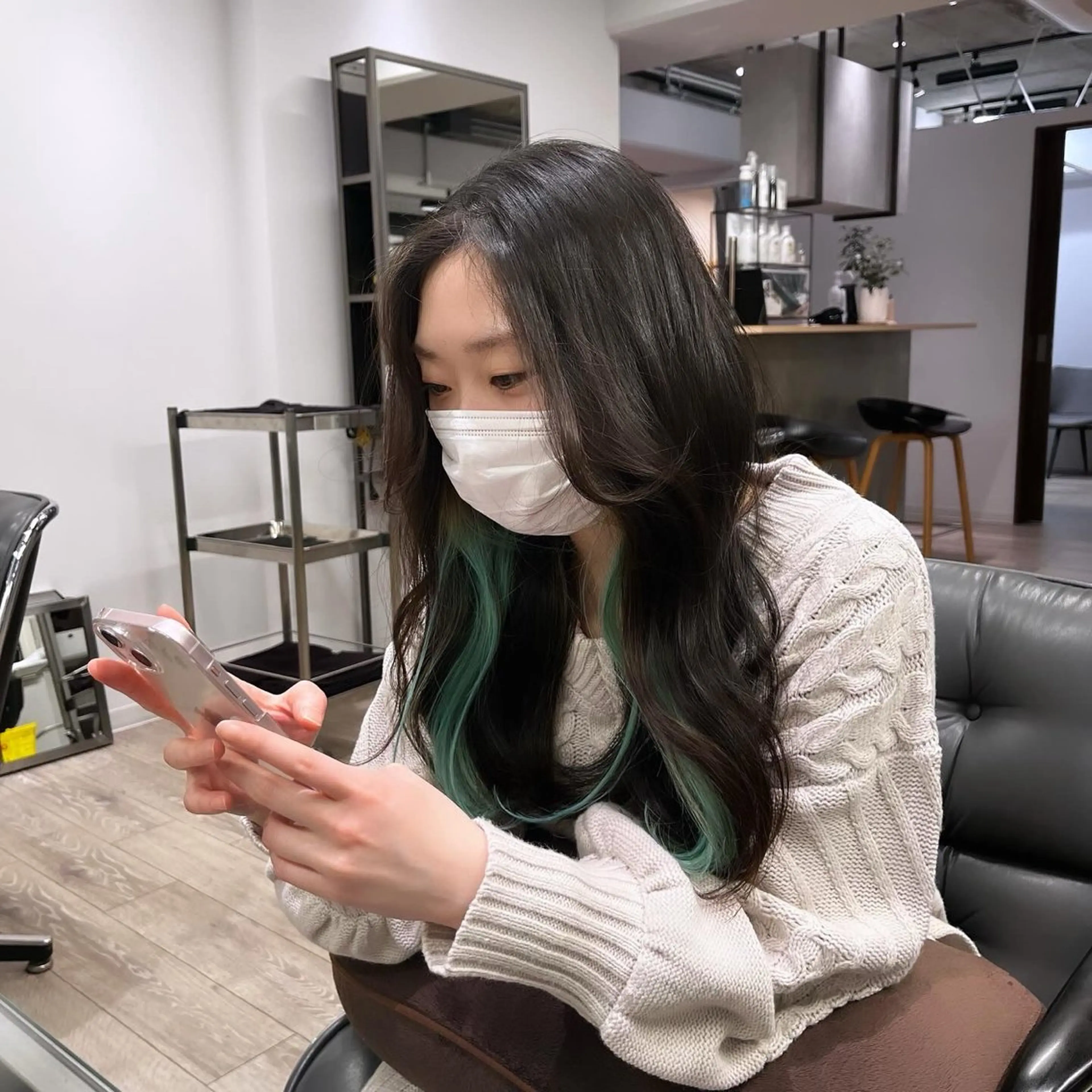 ロング カラー ヘアカラー トリートメント JIN/暖色カラー /髪質改善/艶髪のヘアスタイル