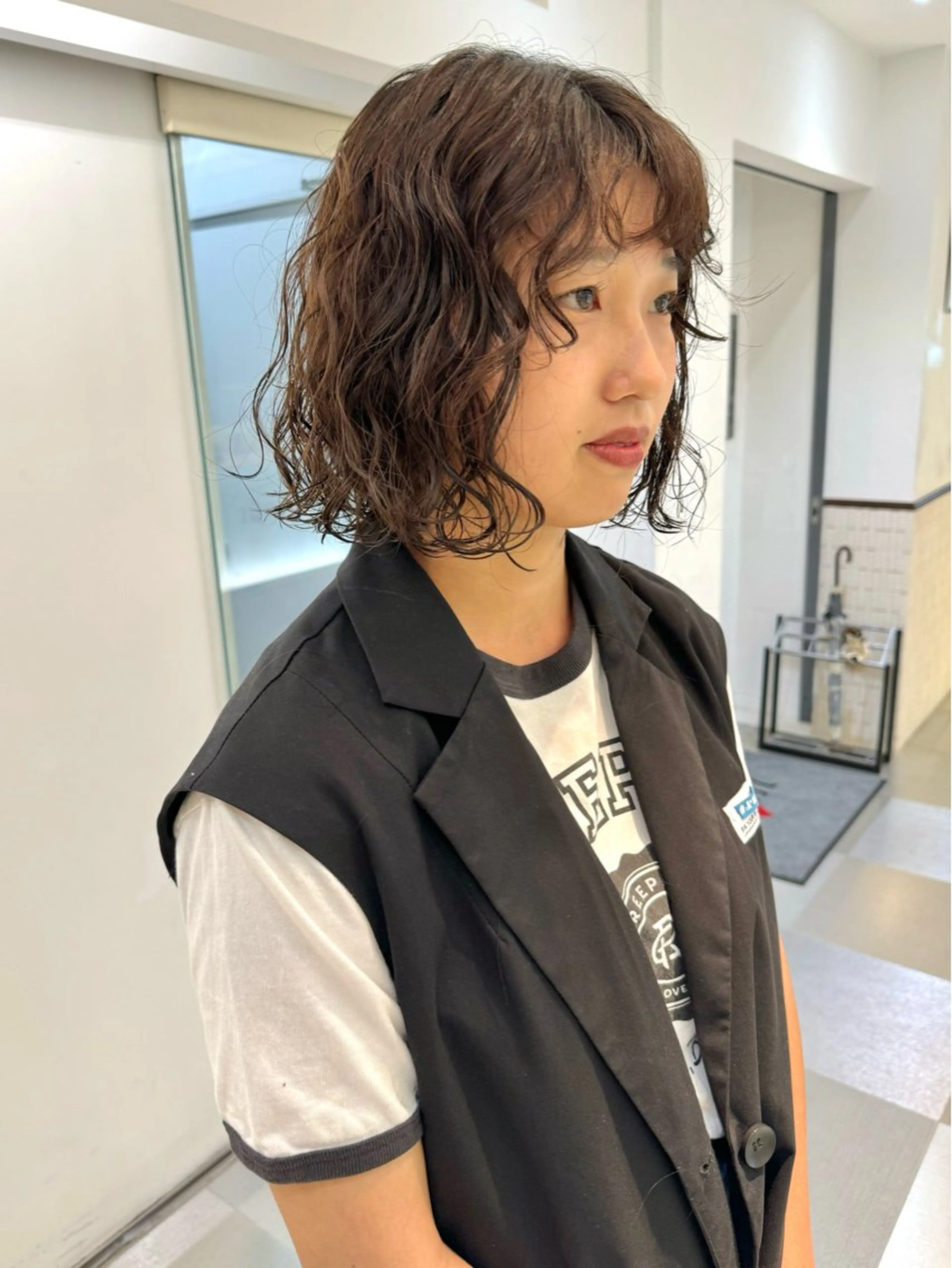 ミディアム パーマ ミディアムパーマ ボブ カット パーマ トリートメント ZENKO表参道店所属・デジタルパーマ 🌀ボブ　萩原　龍のヘアスタイル