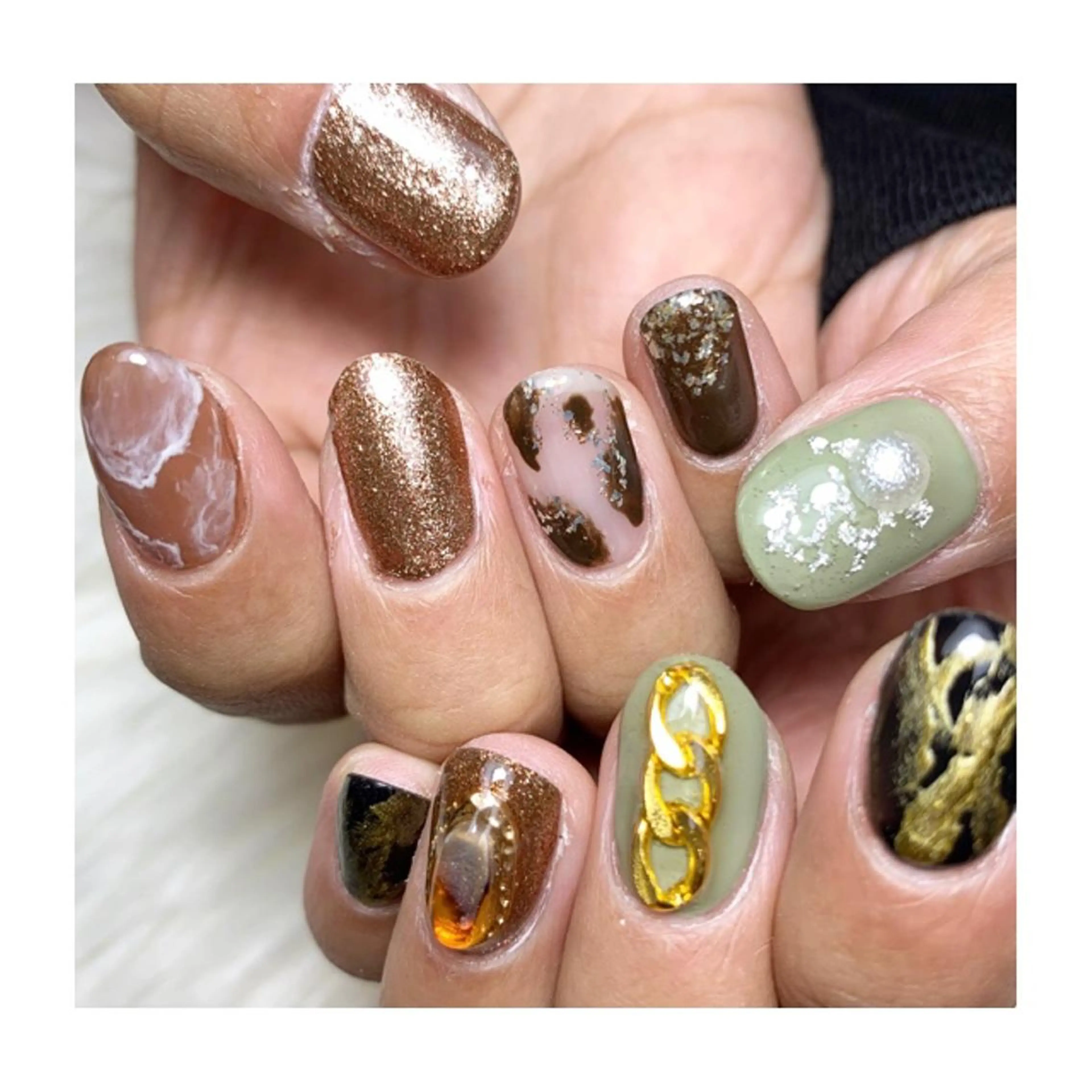 ネイル 駒月 明日香の眉毛・アイブロウイメージ