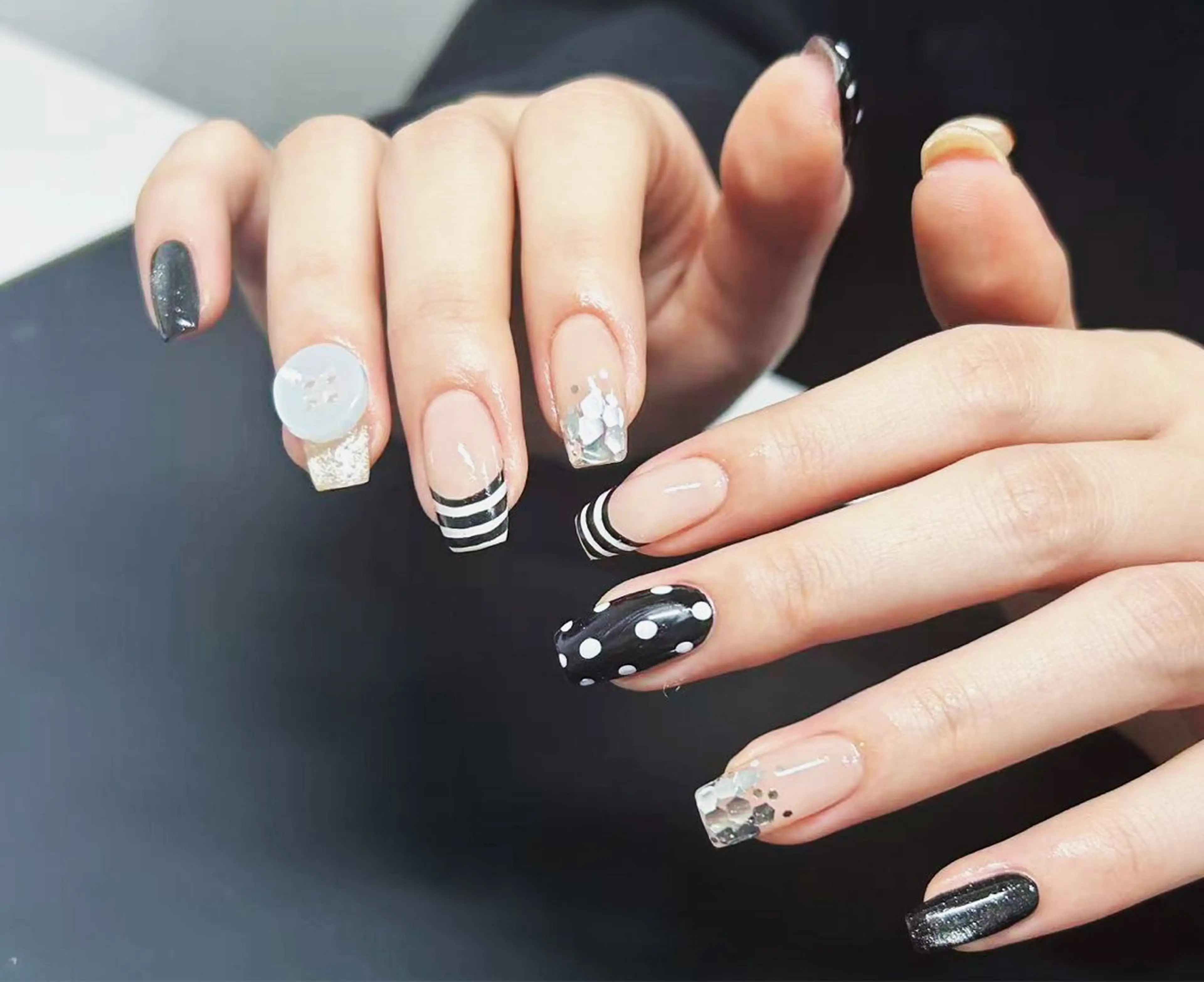 ネイル スカルプネイル シンプルネイル Lunailsalon所属・Lu nailsalonのネイルデザイン