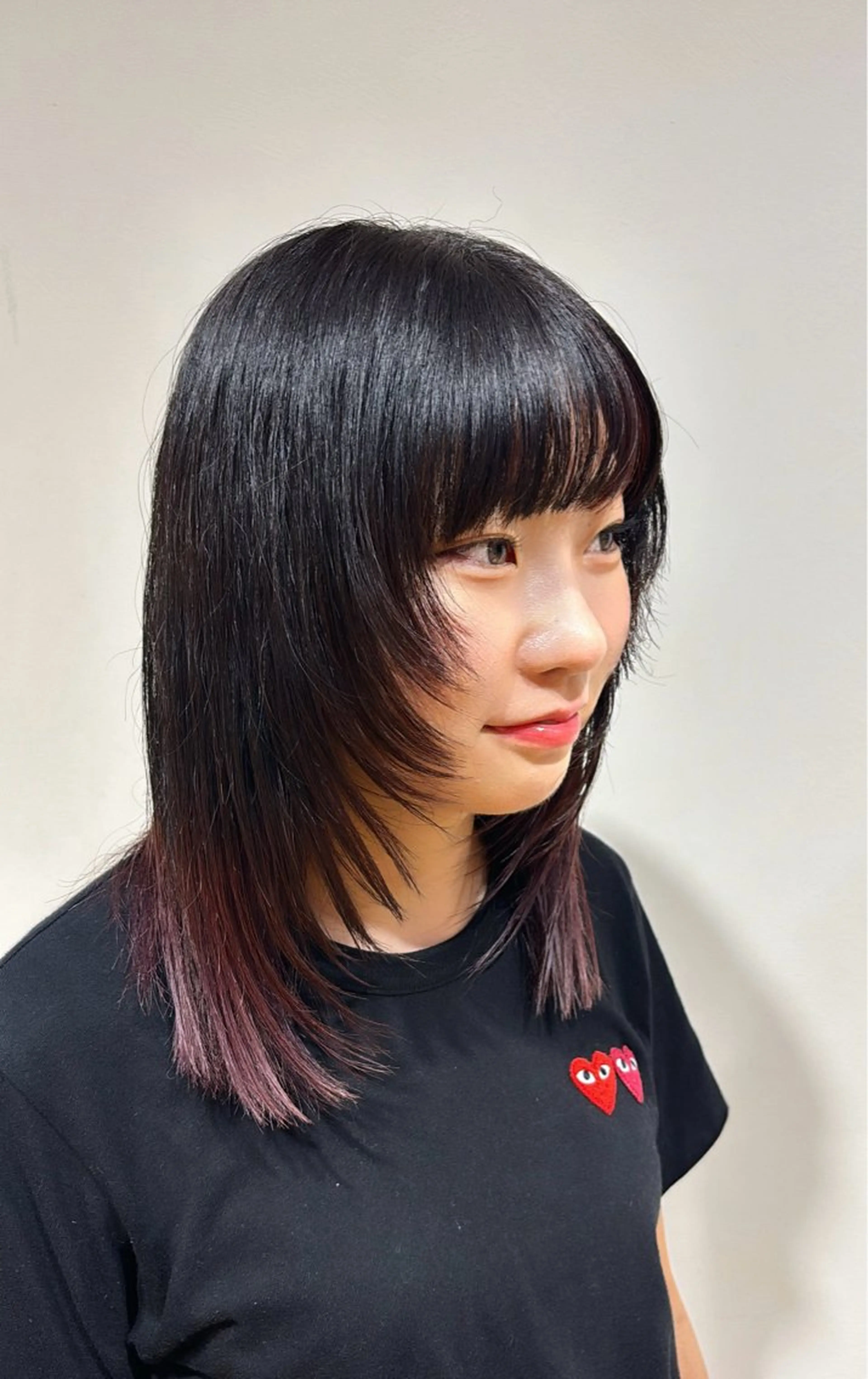 ミディアム 顔周りカット レイヤーカット メンズカット🔥 山田藍菜のヘアスタイル