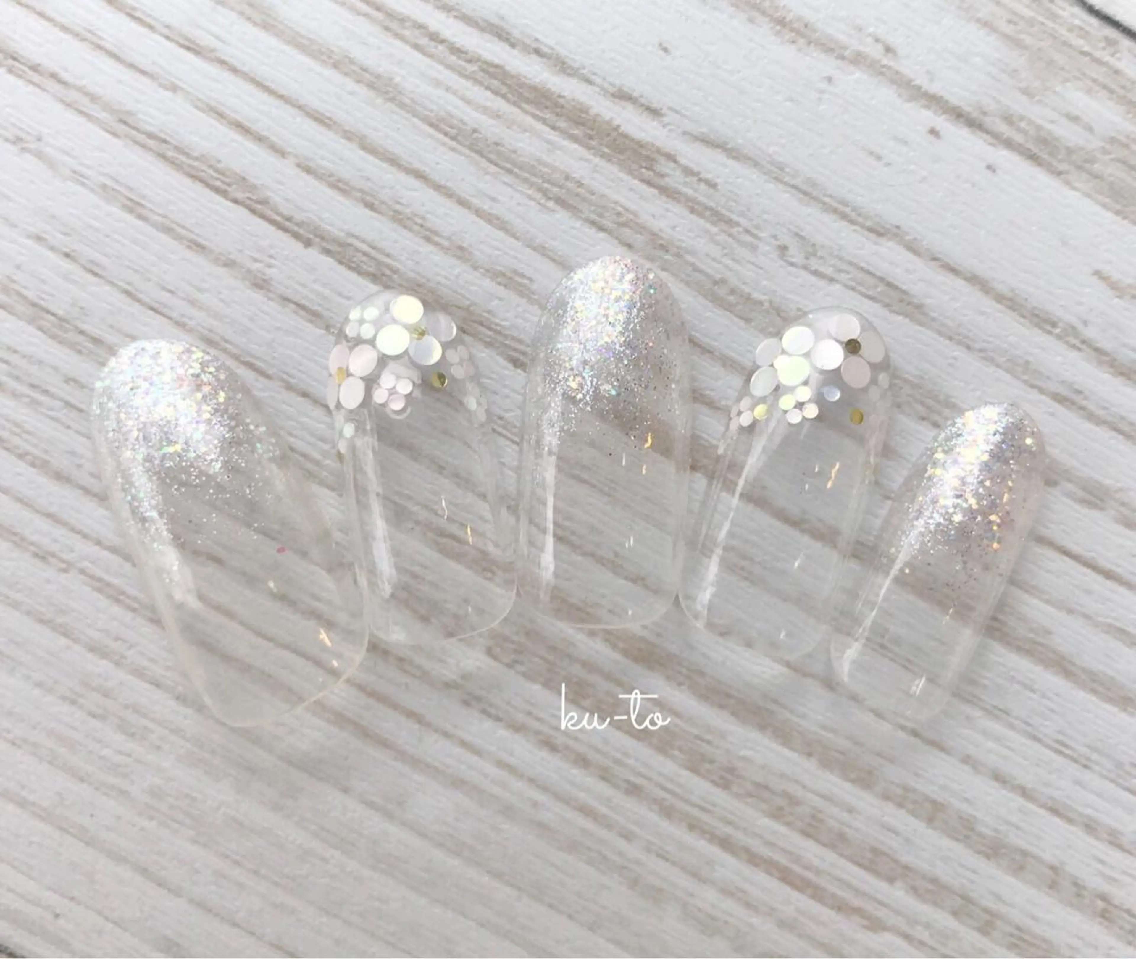 ネイル ku-to所属・林 志帆子【en2号店】のマツエク・マツパデザイン