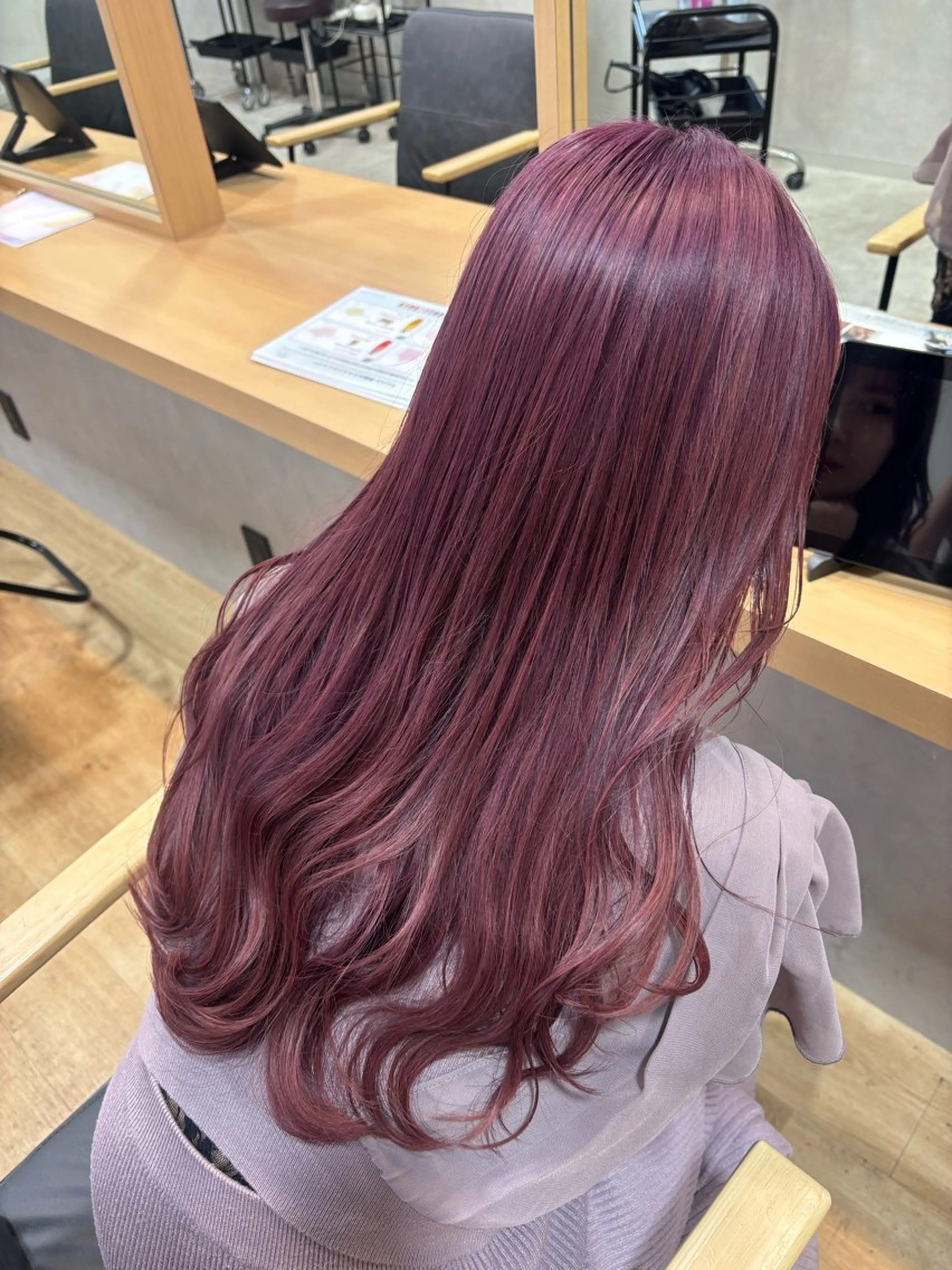 ロング カラー ヘアカラー ちかまつ かずやのヘアスタイル