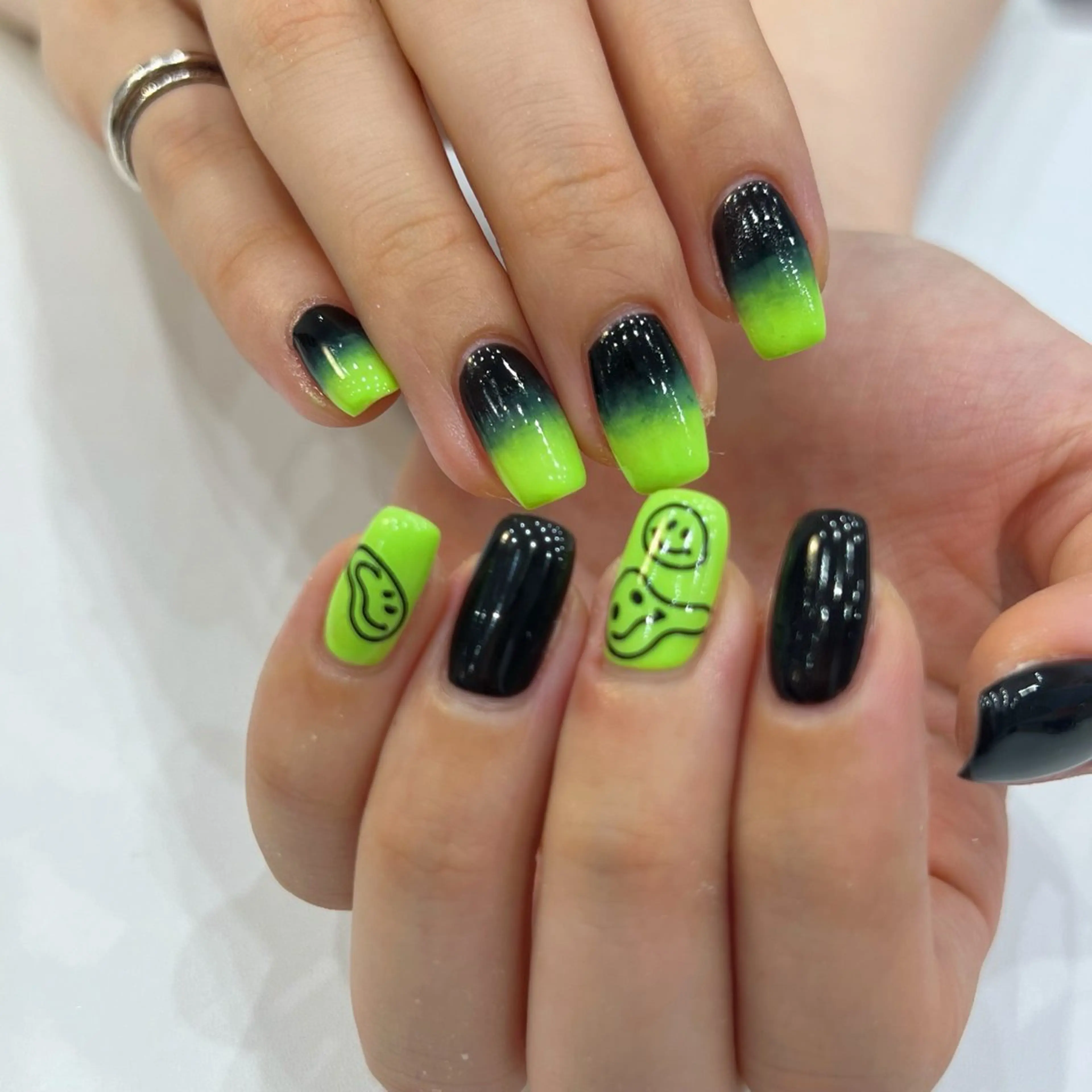 ネイル ハンドネイル rinami nailのネイルデザイン