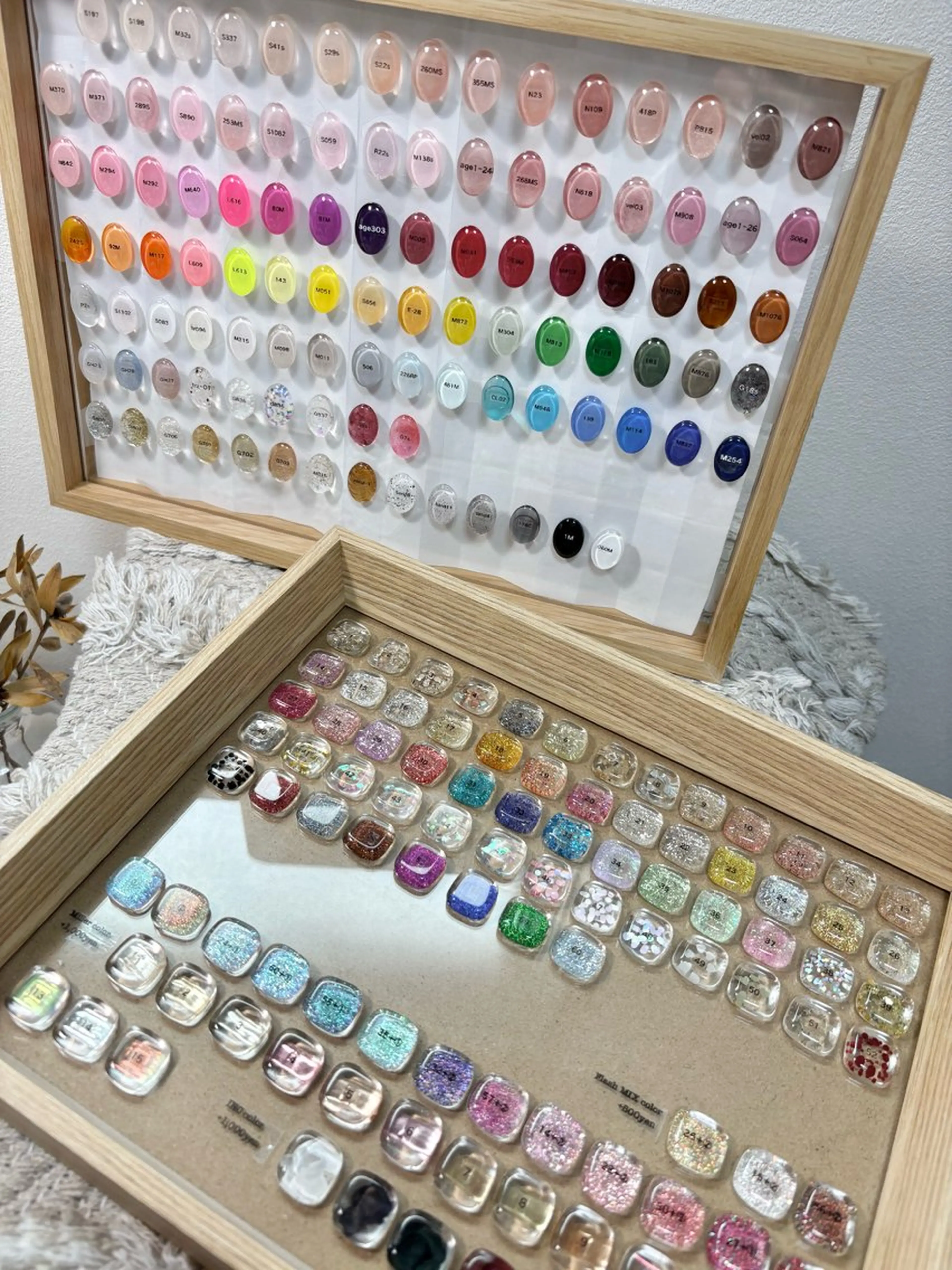 ネイル ジェルネイル ラメ(グリッター) Okura Akiのネイルデザイン