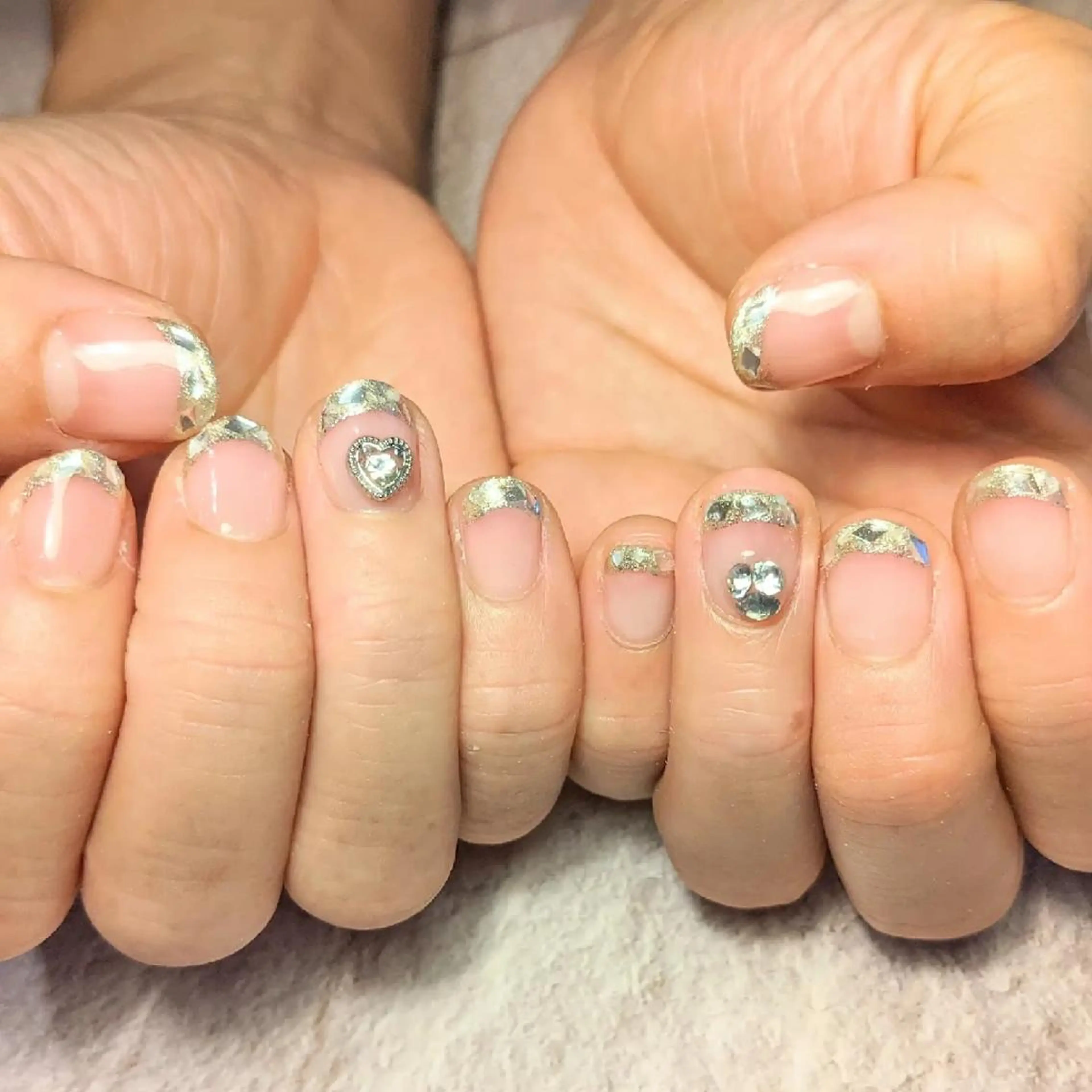 ネイル ｱｲﾗｯｼｭ ﾈｲﾙ ｻﾛﾝ つけるのマツエク・マツパデザイン