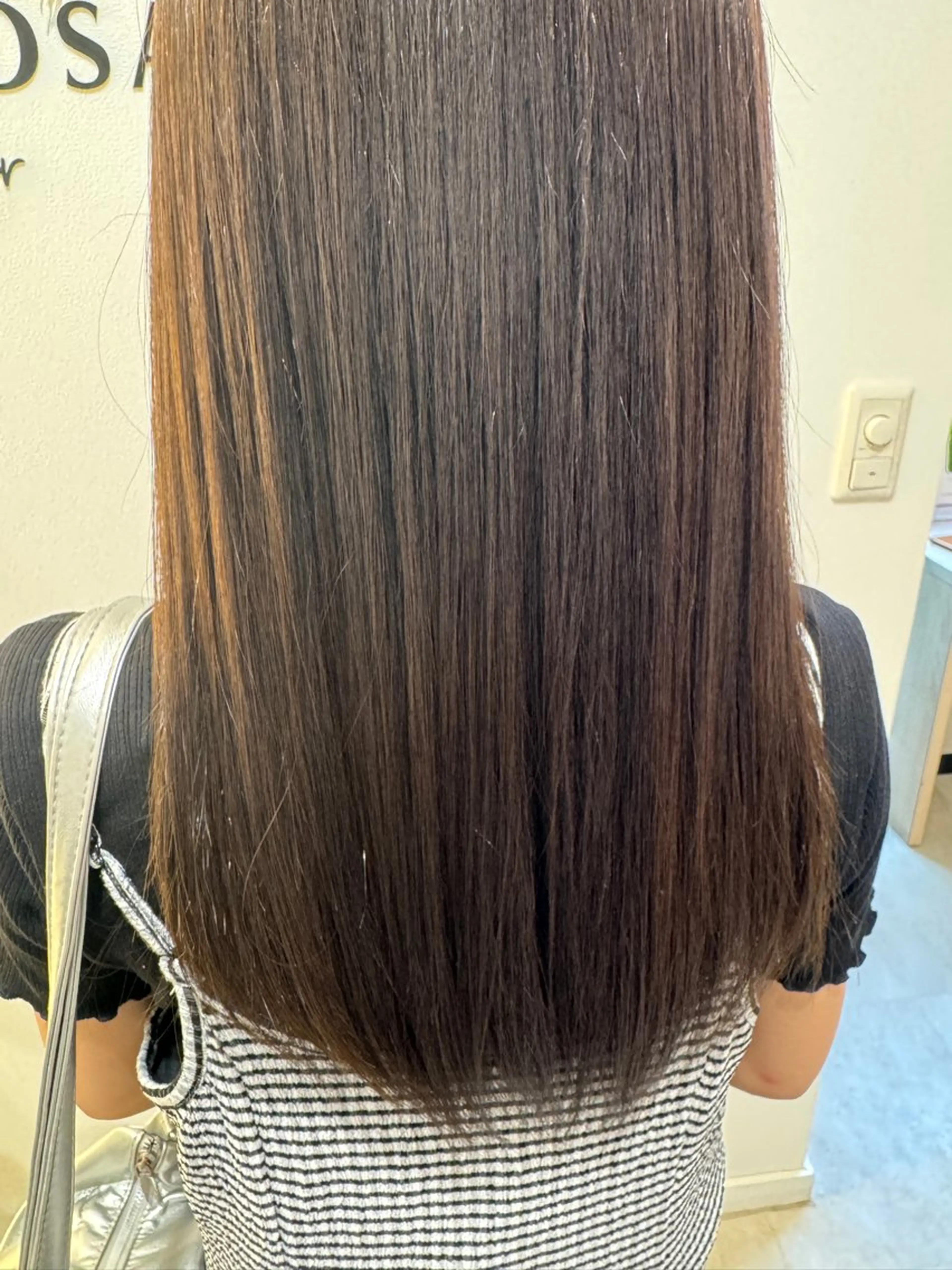 カラー 平田 愛奈のヘアスタイル