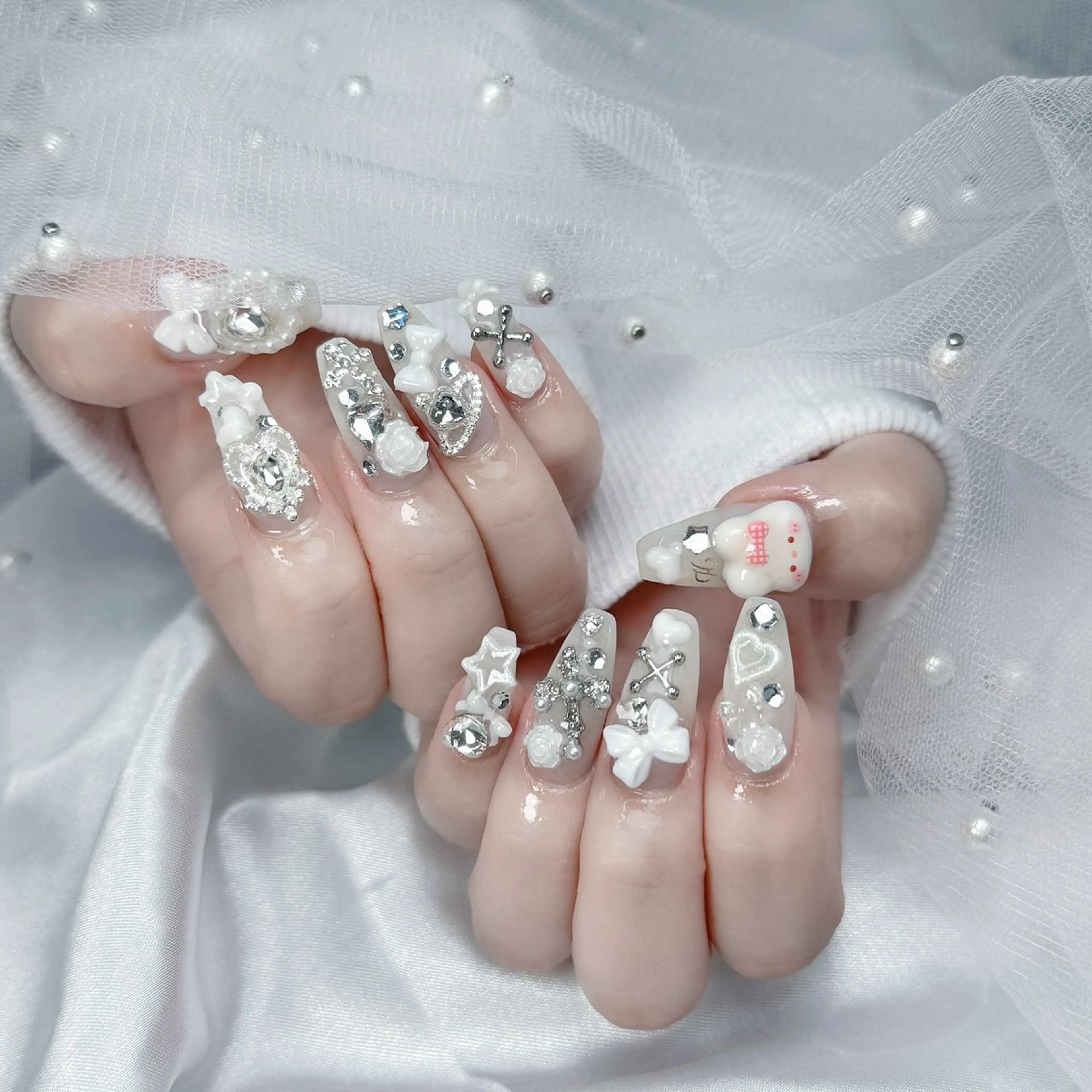 ネイル アートネイル ジェルネイル キラキラネイル 持ち込み シンプルネイル Nova Nail Salonのネイルデザイン