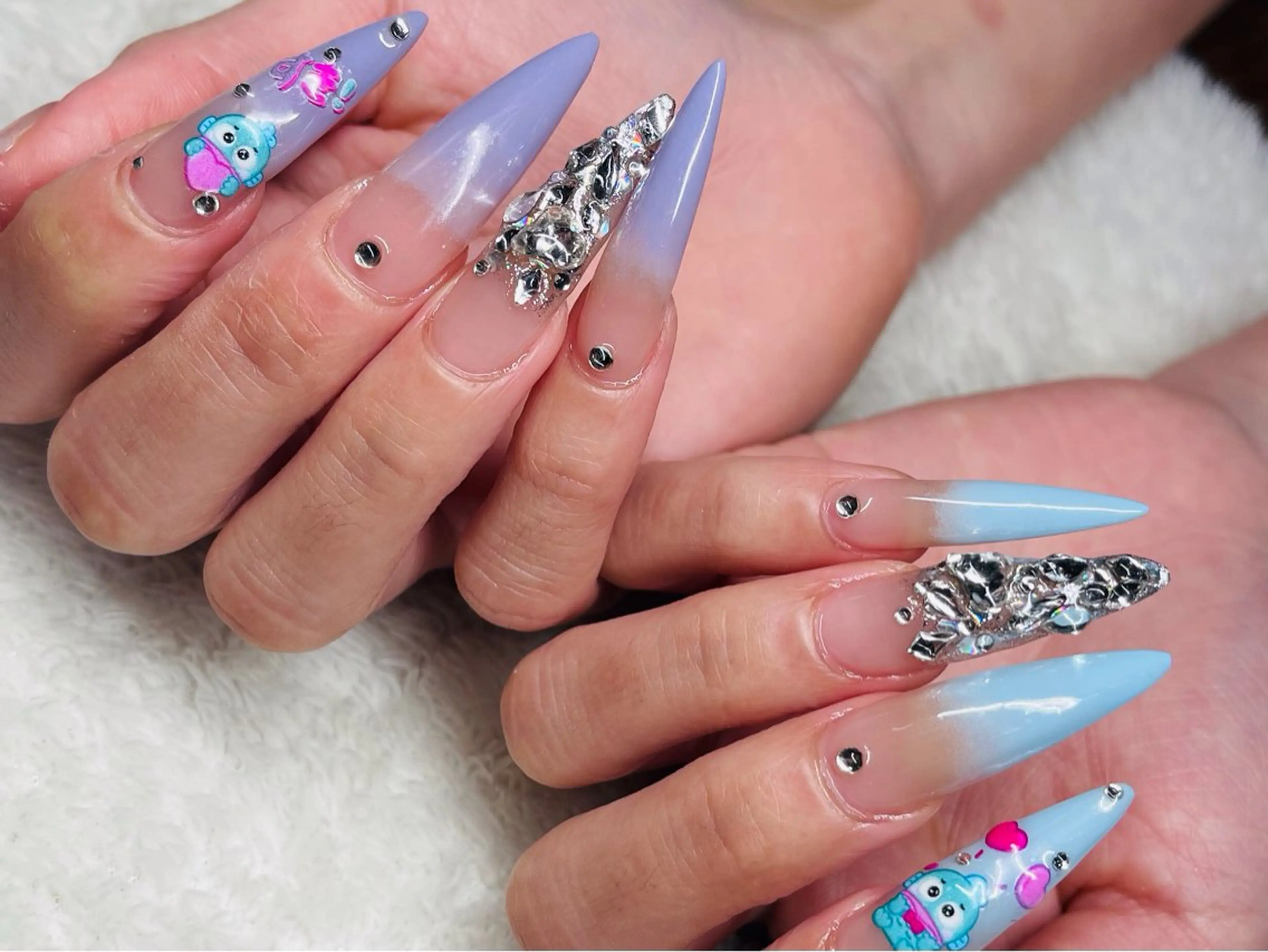 ネイル 美:LOVE Nail所属・Nail Lienのネイルデザイン