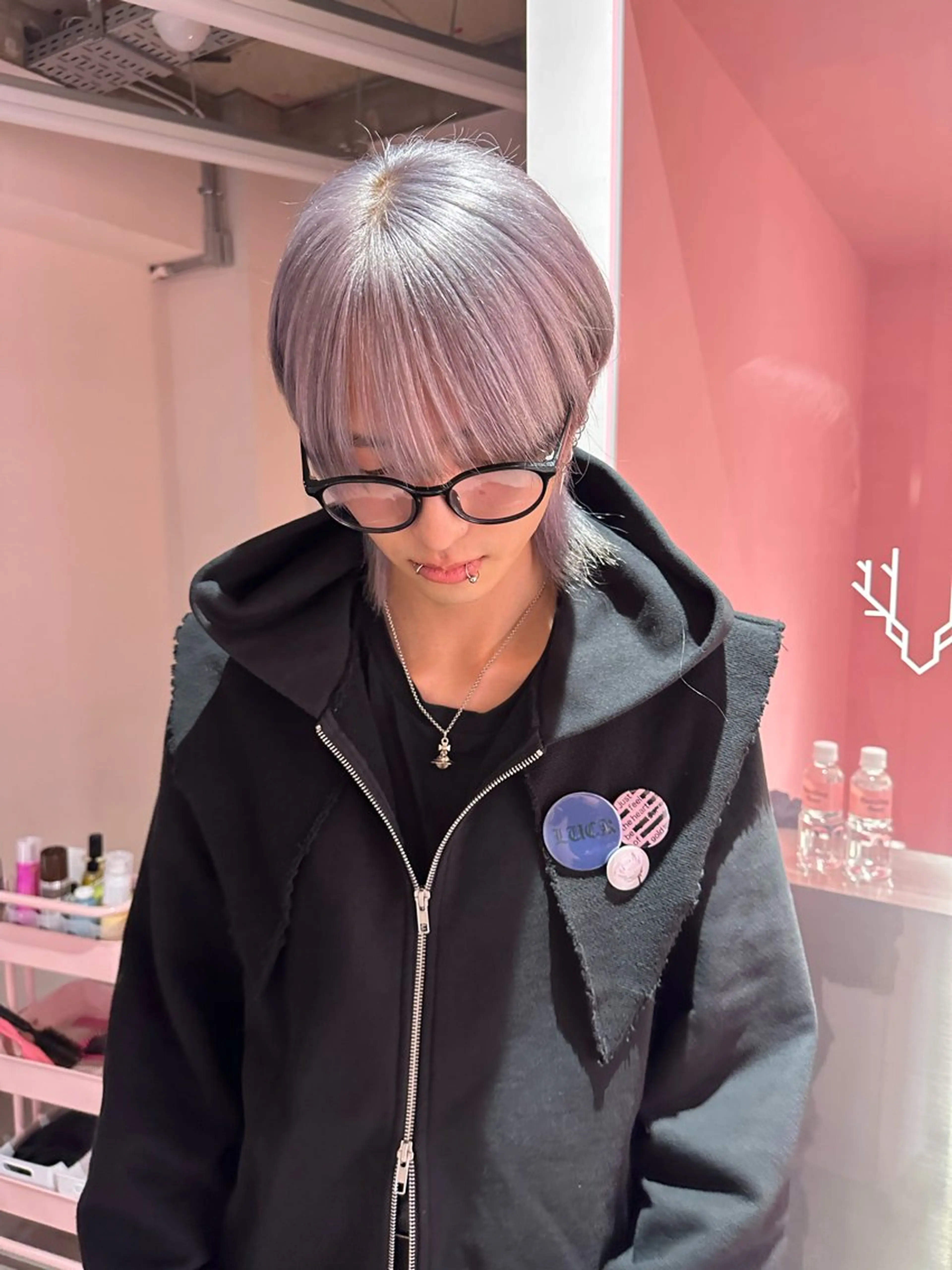 ショート カラー ブリーチカラー 特化/MAHIROのヘアスタイル