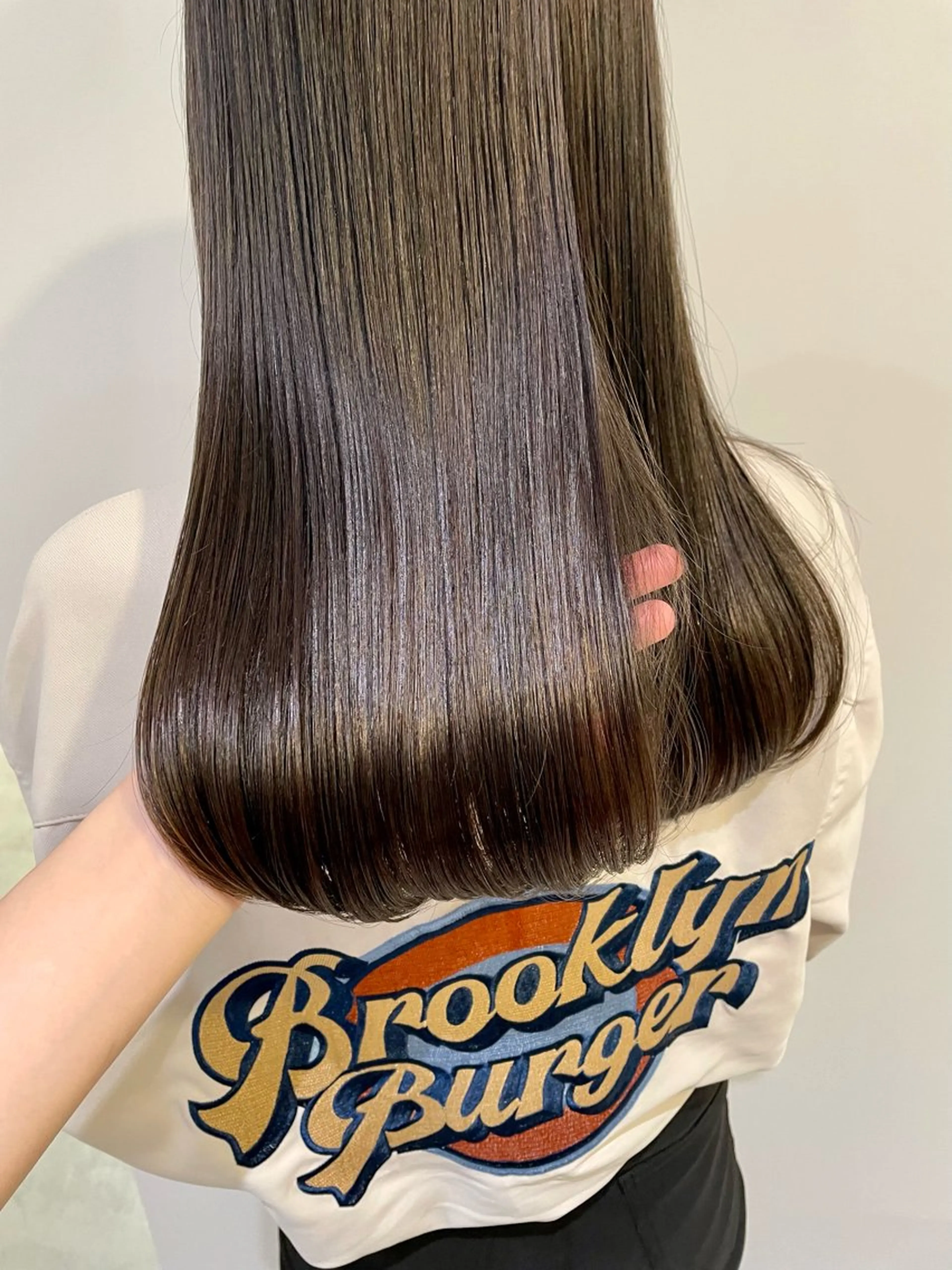 ロング カット トリートメント 🧸顔まわりカット 🧸山形紗奈のヘアスタイル