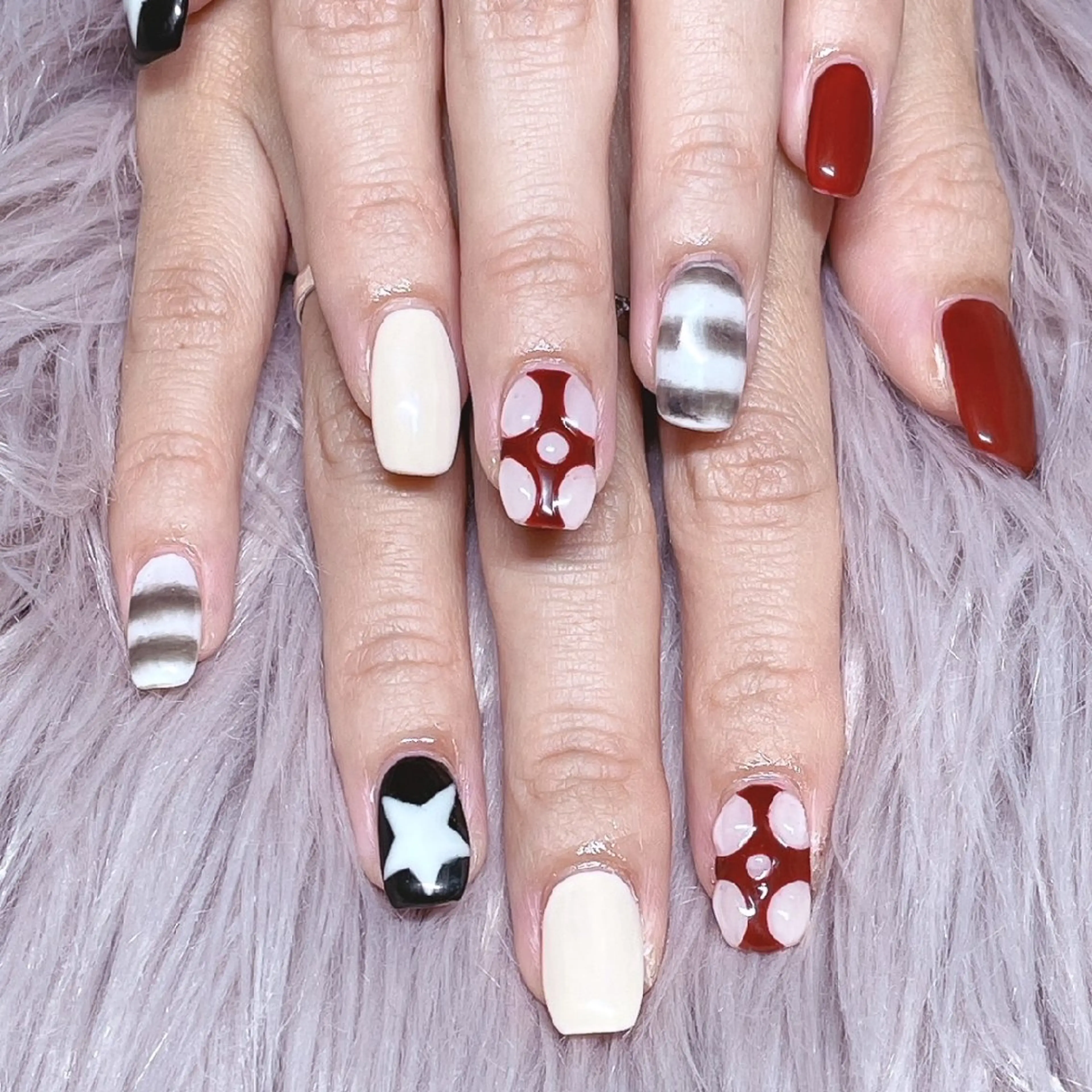 ネイル 稲垣 江梨花のネイルデザイン