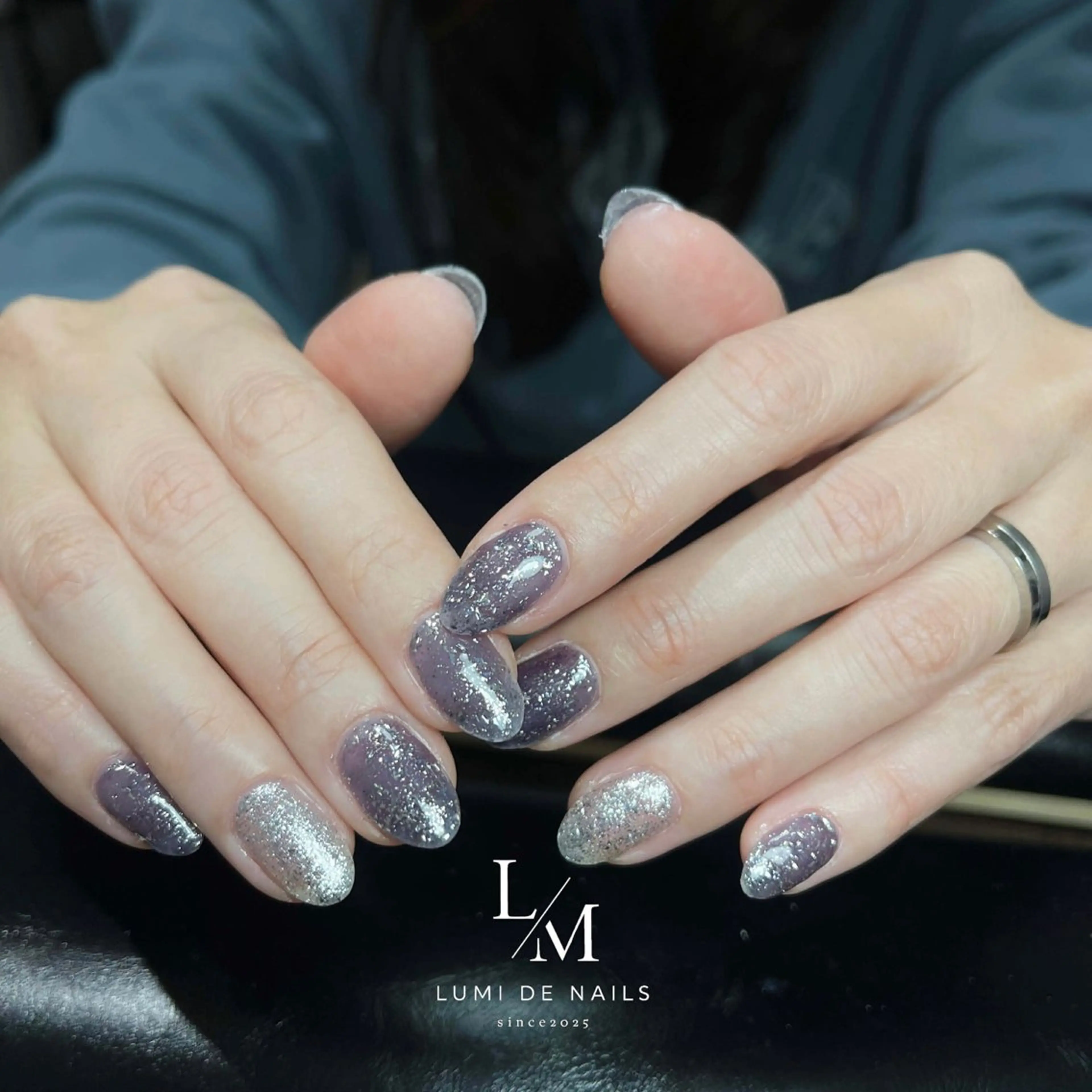 ネイル グラデーション ラメ(グリッター) マグネットネイル ミラーネイル ニュアンスネイル ハンドネイル Lumi de nails所属・Lumi de nailsのネイルデザイン