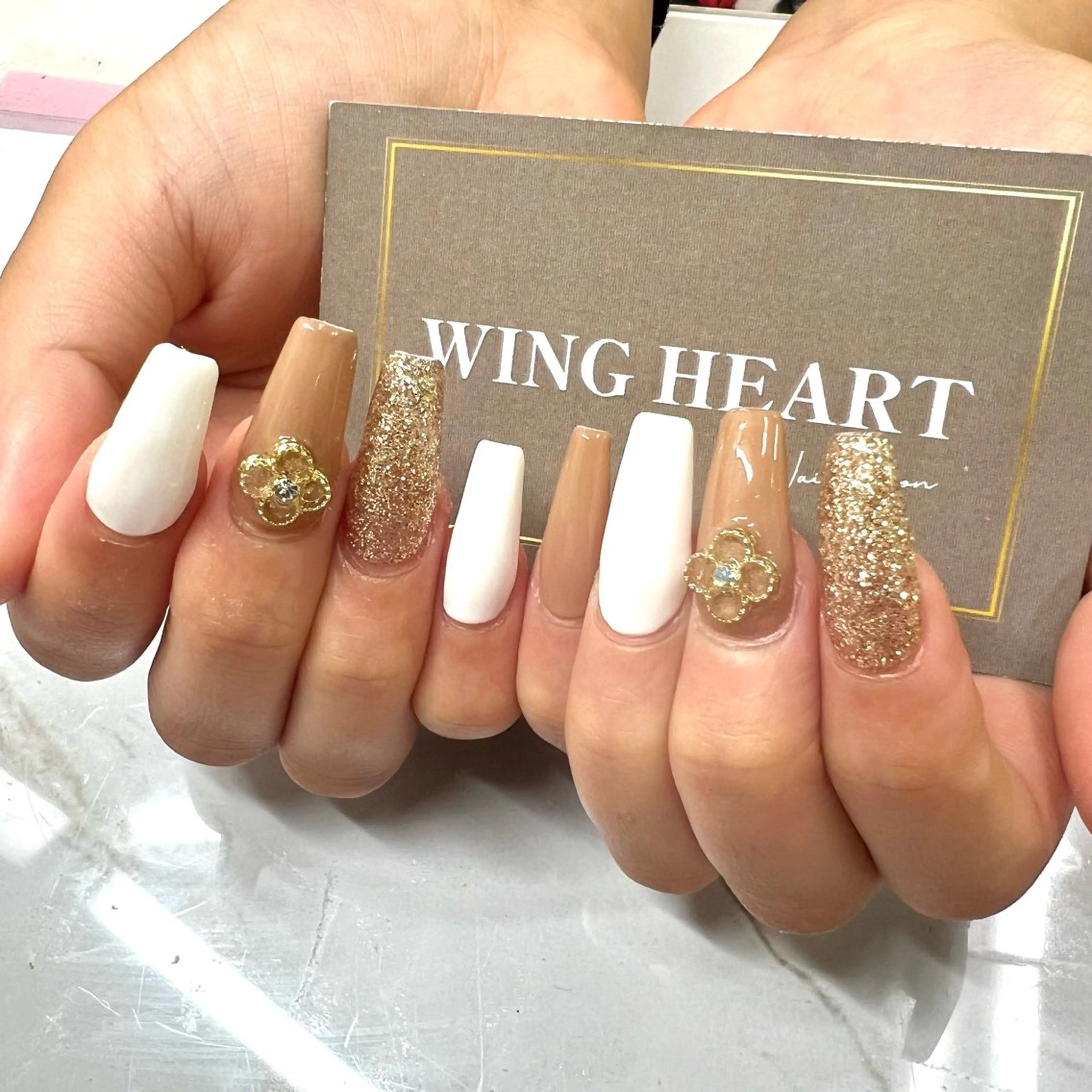 ネイル I. AYUMIのネイルデザイン