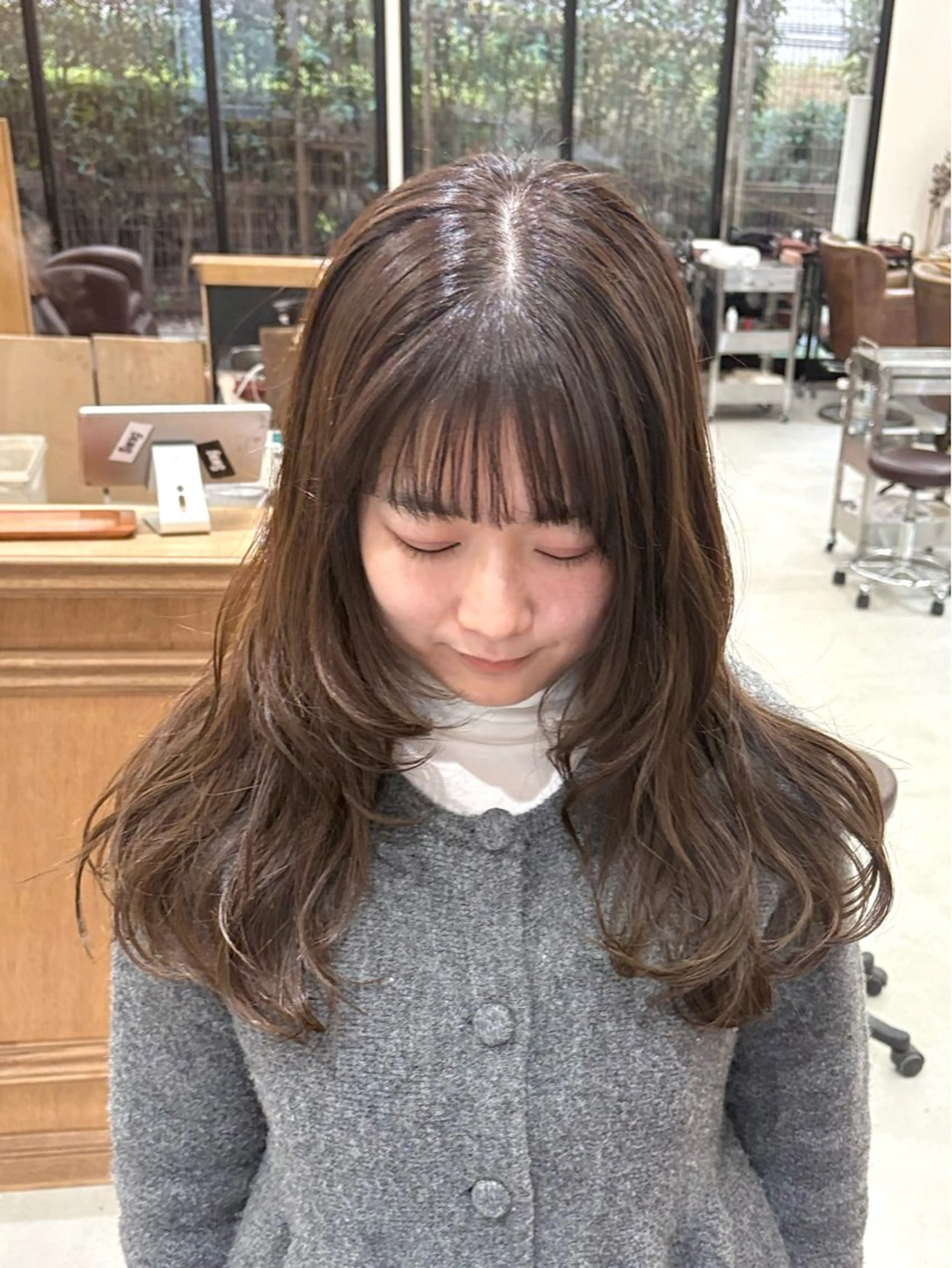 ミディアム カット ヘアカラー トリートメント ハル🌸柔色/ ブリーチなし/艶髪のヘアスタイル